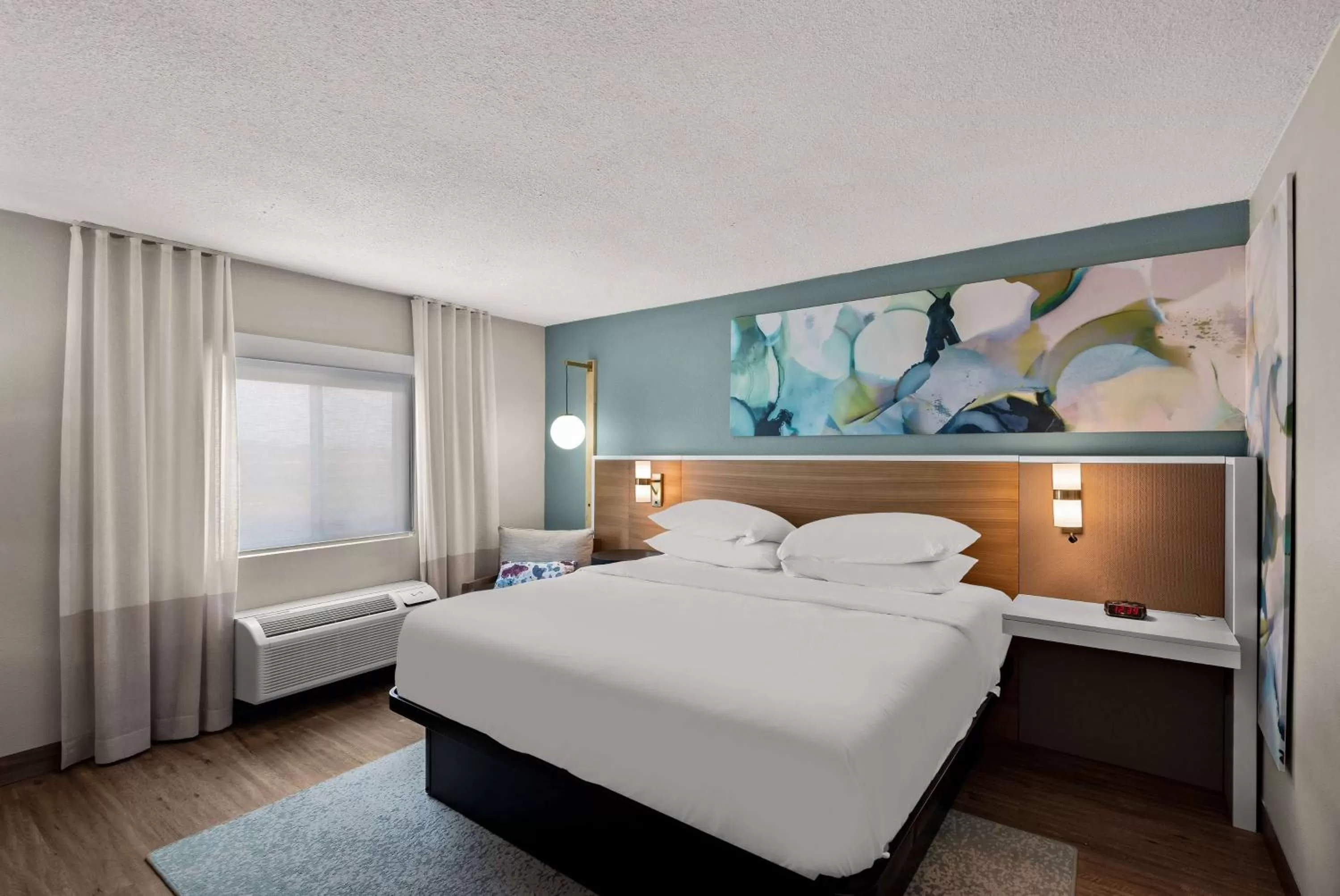 Photo of the whole room, Bed in Wyndham Garden Ankeny