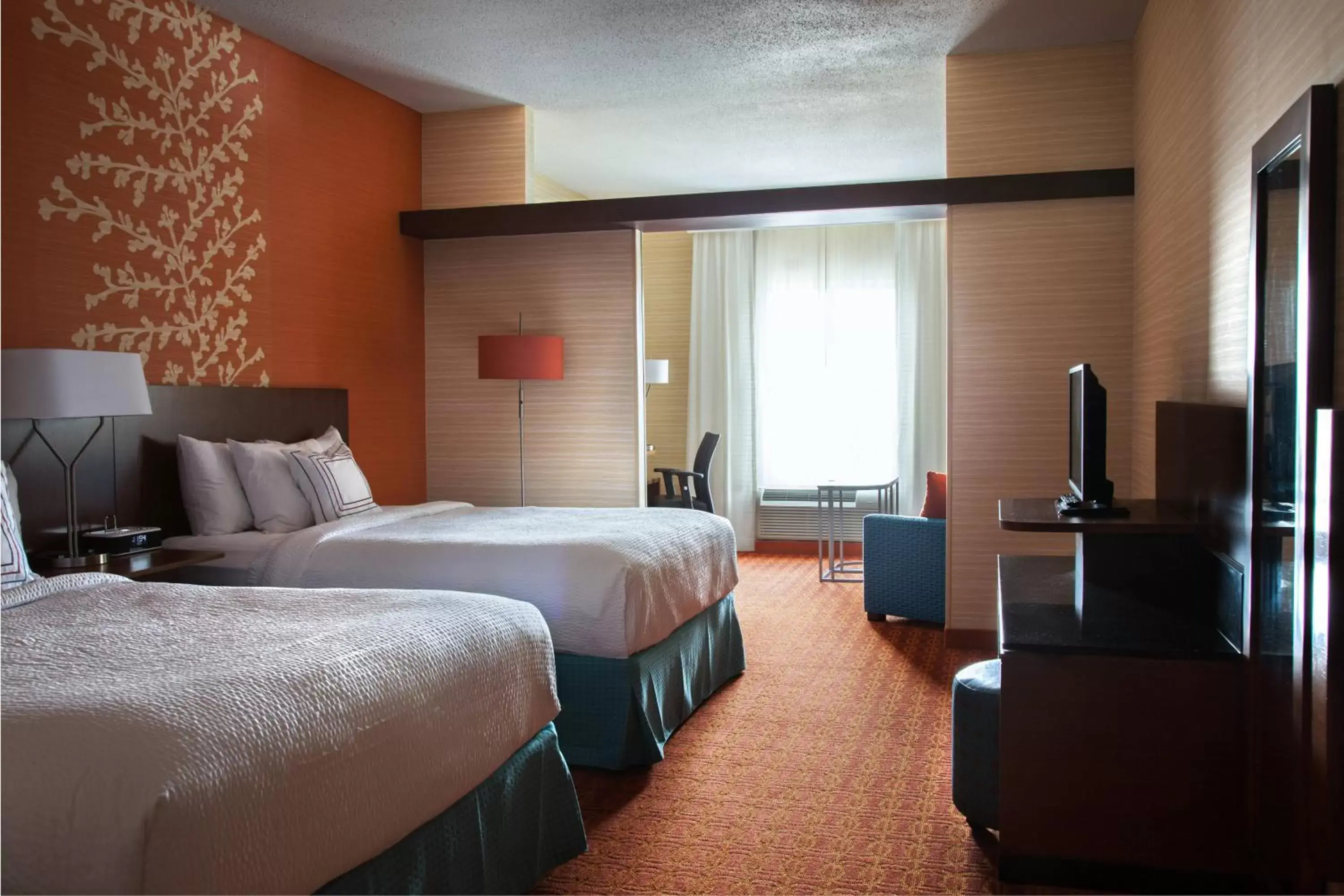 Photo of the whole room, Bed in Fairfield Inn & Suites by Marriott Ithaca