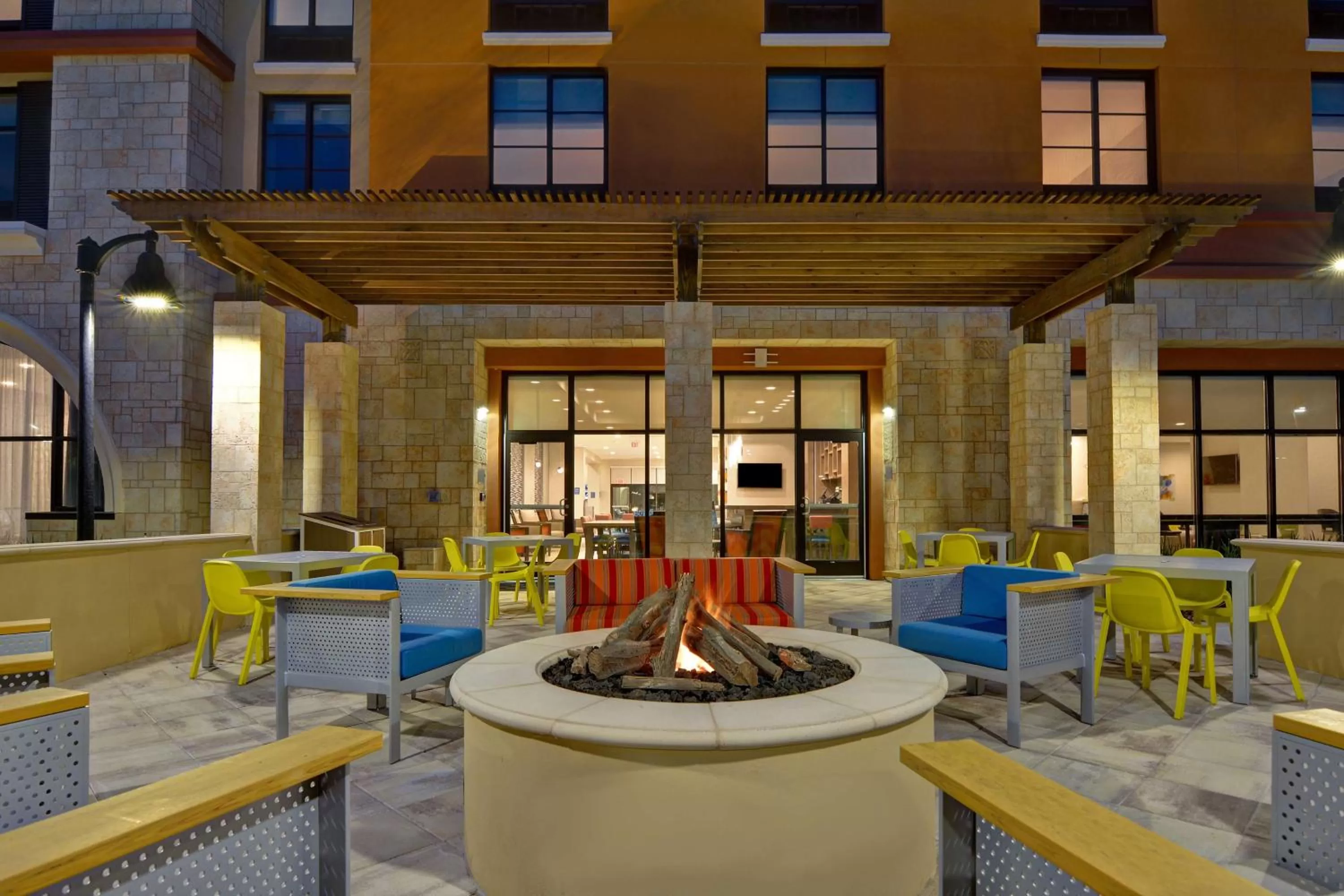 Property building in Home2 Suites By Hilton Orlando Flamingo Crossings, FL