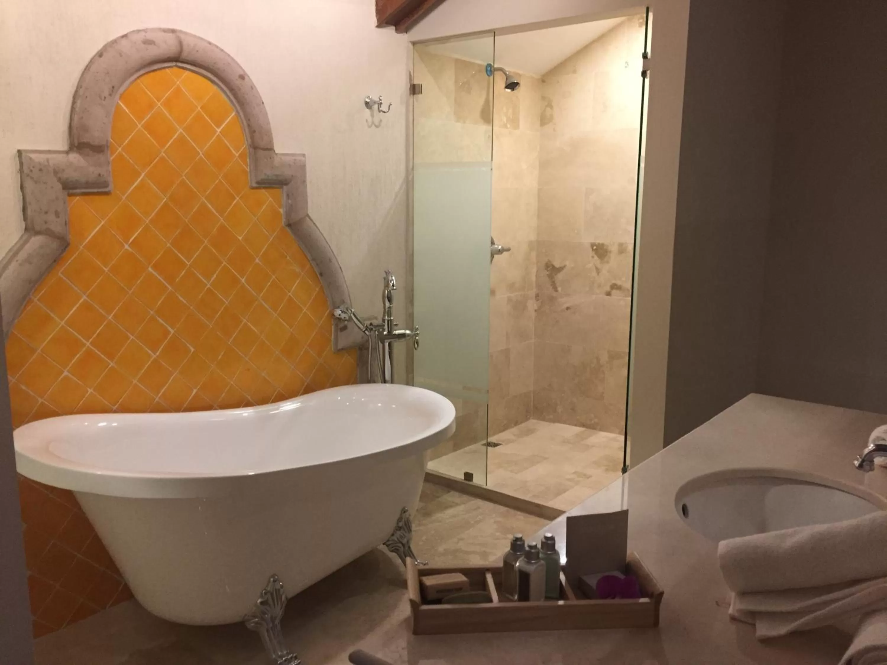 Bathroom in Hotel Lindo Ajijic Bed & Breakfast