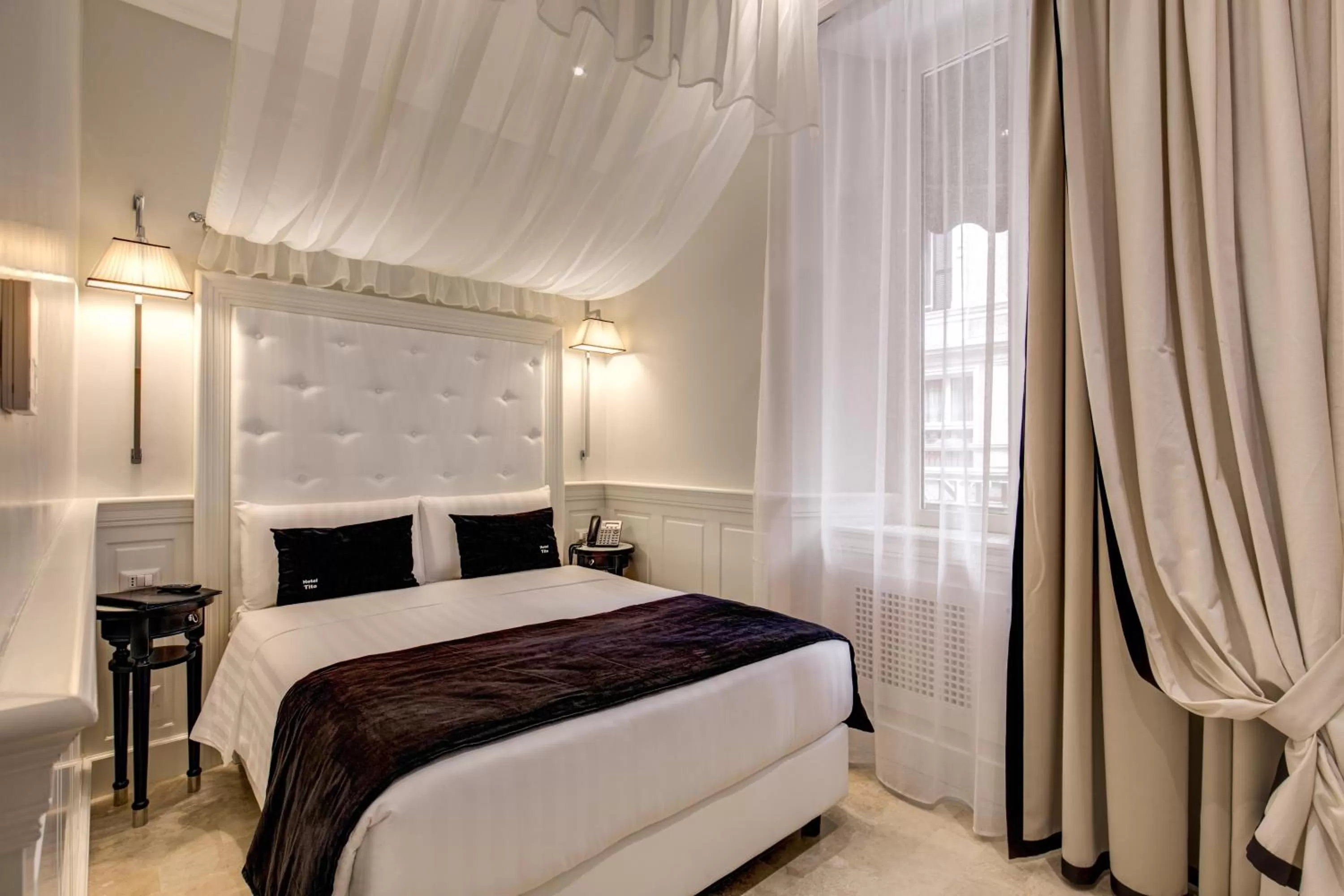 Photo of the whole room, Bed in Hotel Tito