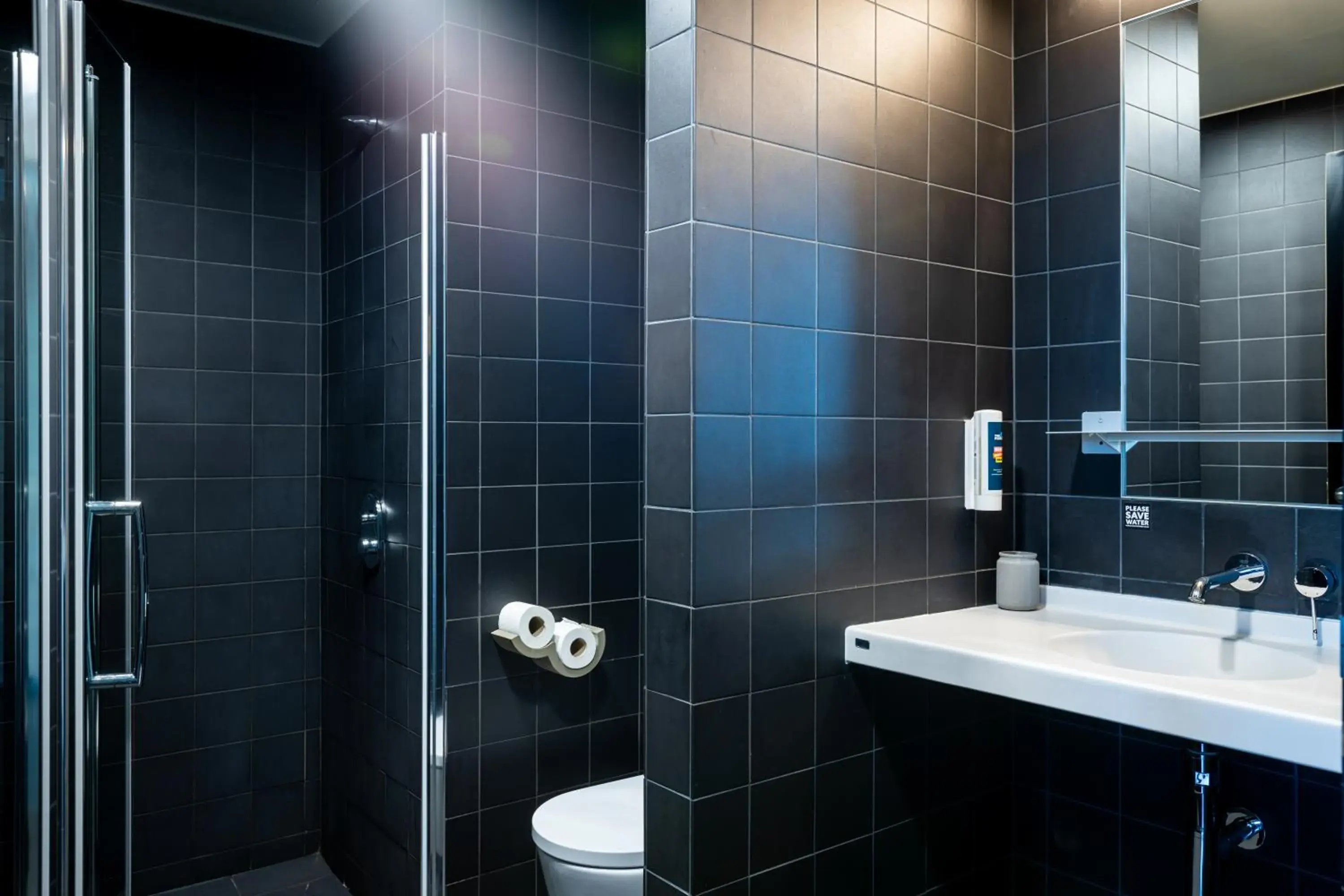 Shower, Bathroom in The People - Paris Marais