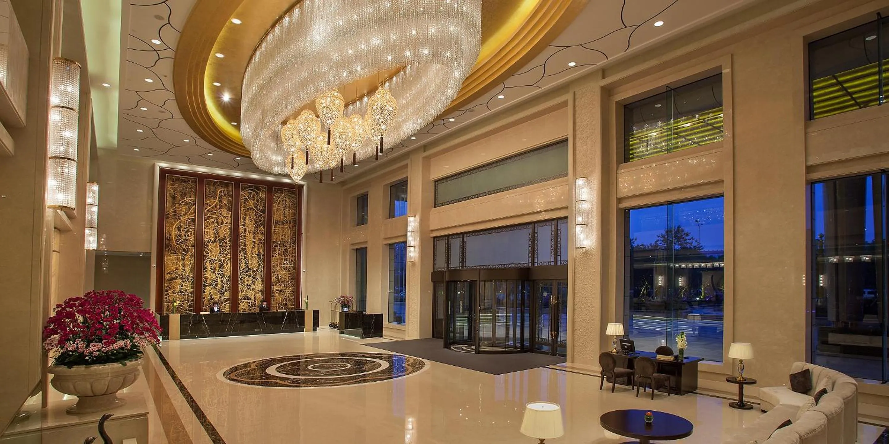 Lobby or reception in Holiday Inn Foshan Nanhai Central by IHG