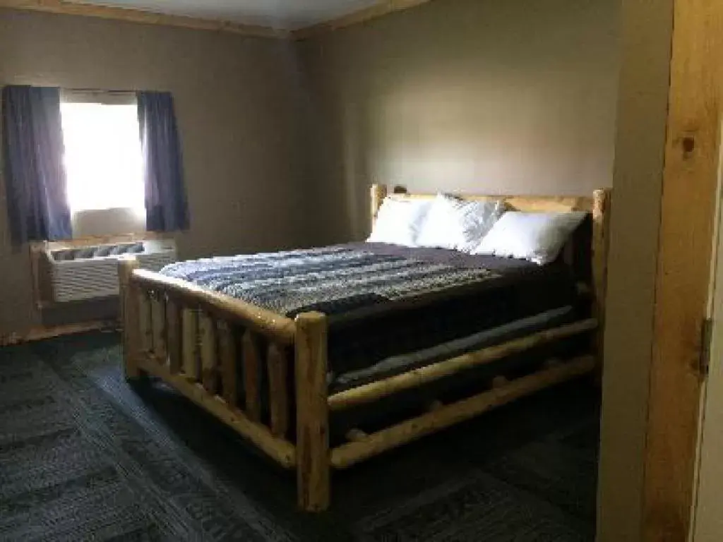 Other, Bed in Big Horse Inn and Suites