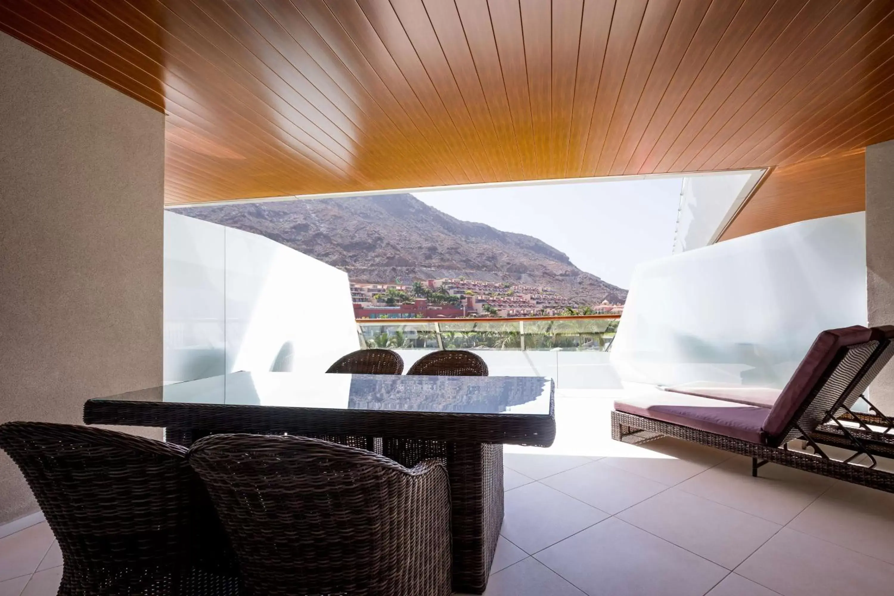 Photo of the whole room, Mountain View in Radisson Blu Resort & Spa, Gran Canaria Mogan
