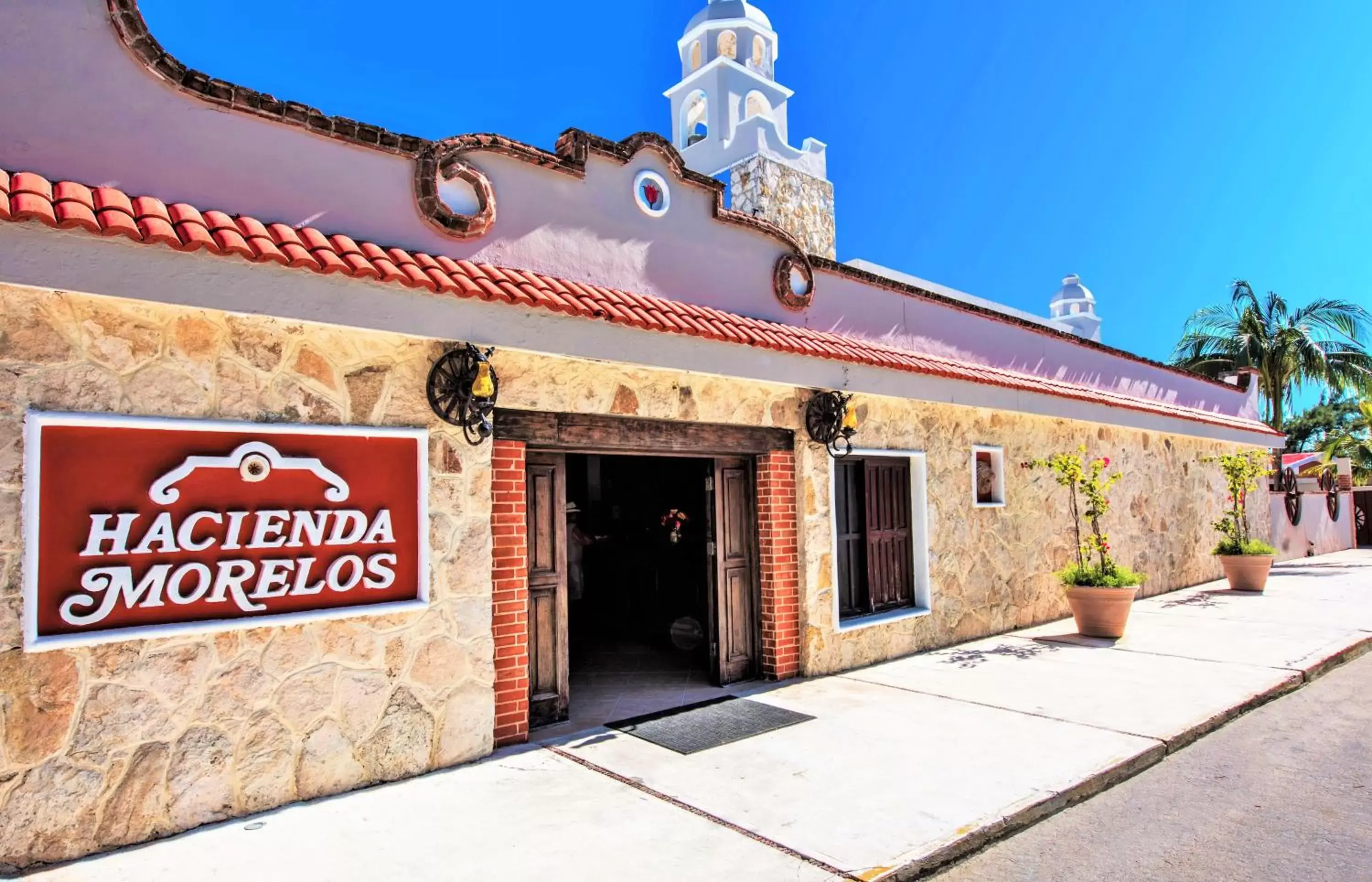 Property Building in Hacienda Morelos Beachfront Hotel