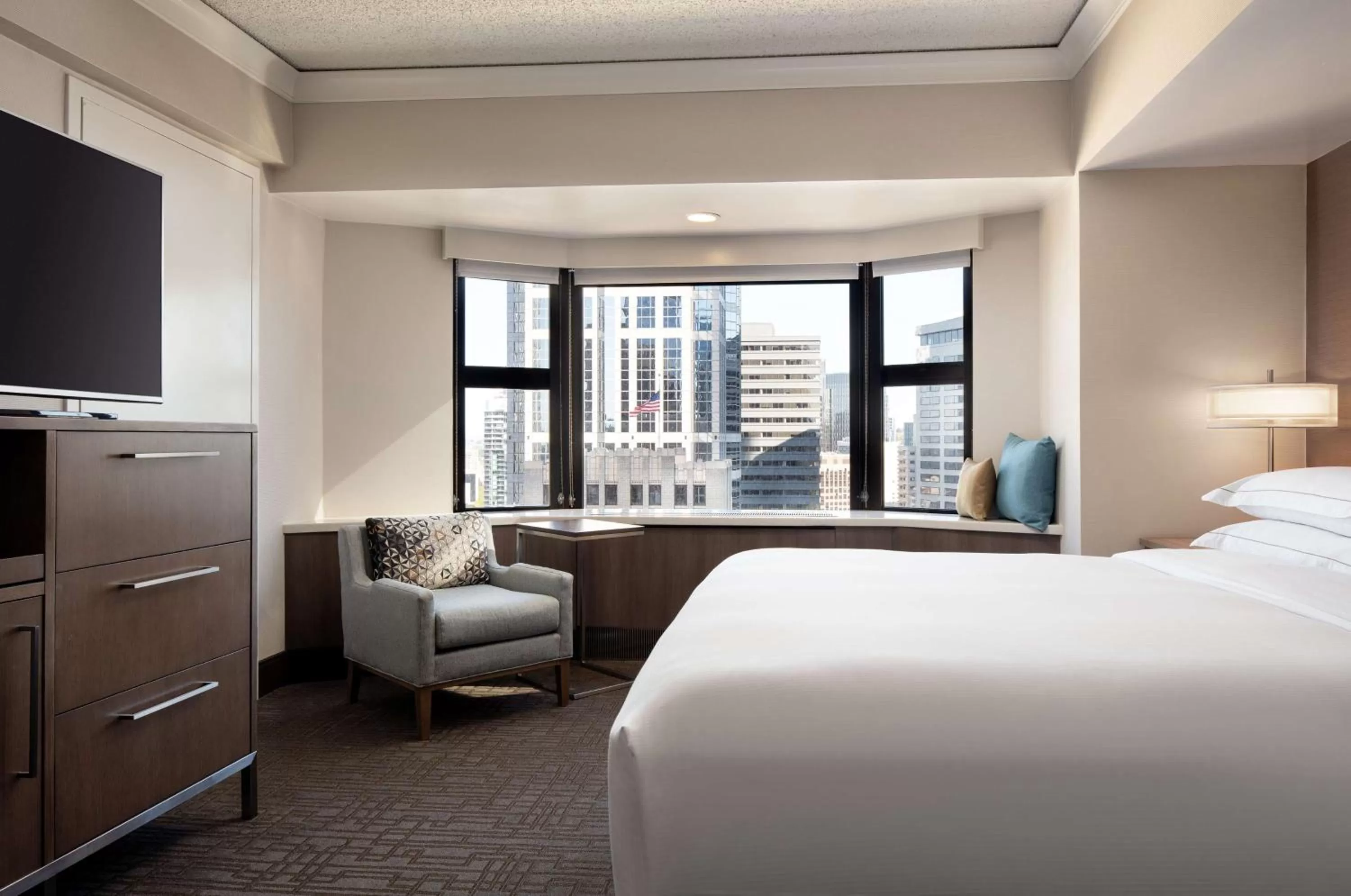 Bedroom in Hilton Seattle