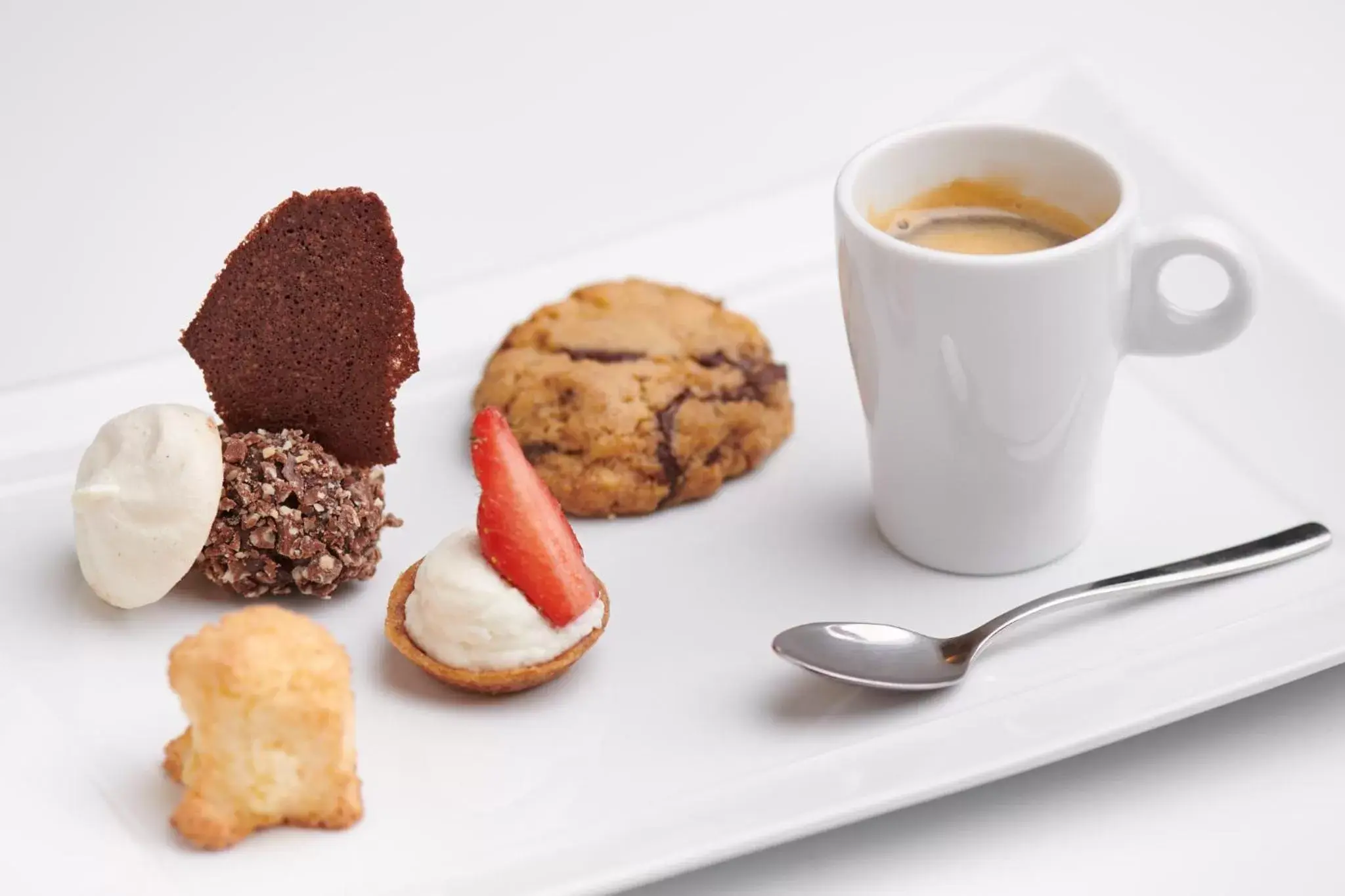 Food in Hôtel Le Bayonne Food in Hôtel Le Bayonne