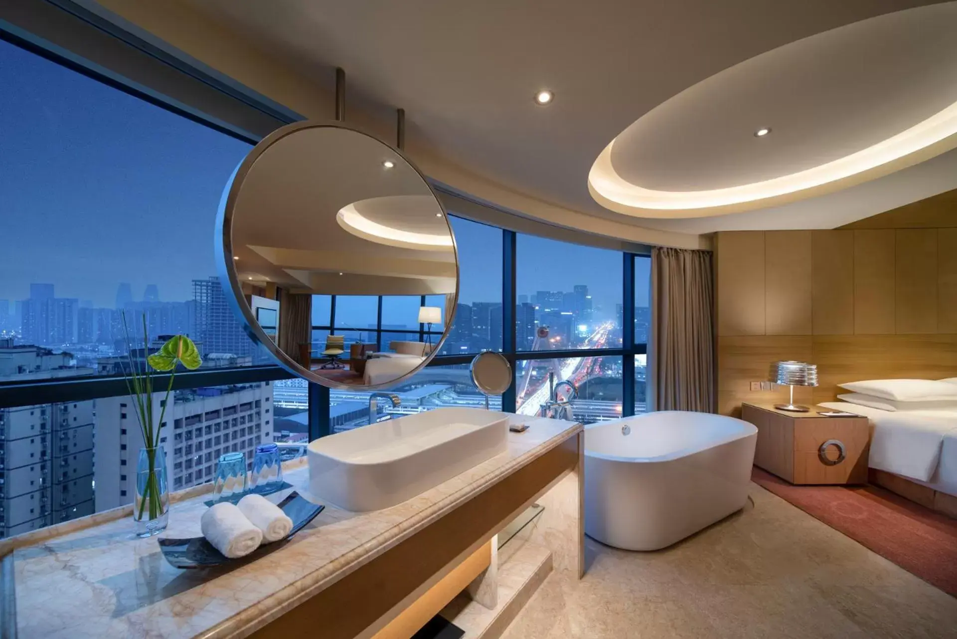 Bedroom, Bathroom in Renaissance Chengdu Hotel
