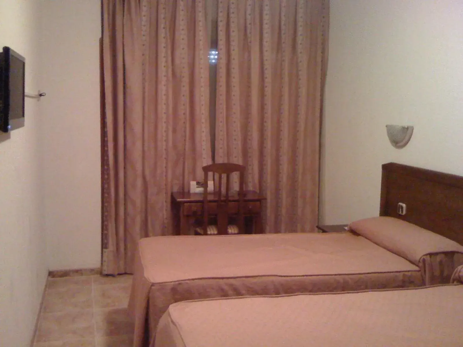 Photo of the whole room, Bed in Hotel Praderón