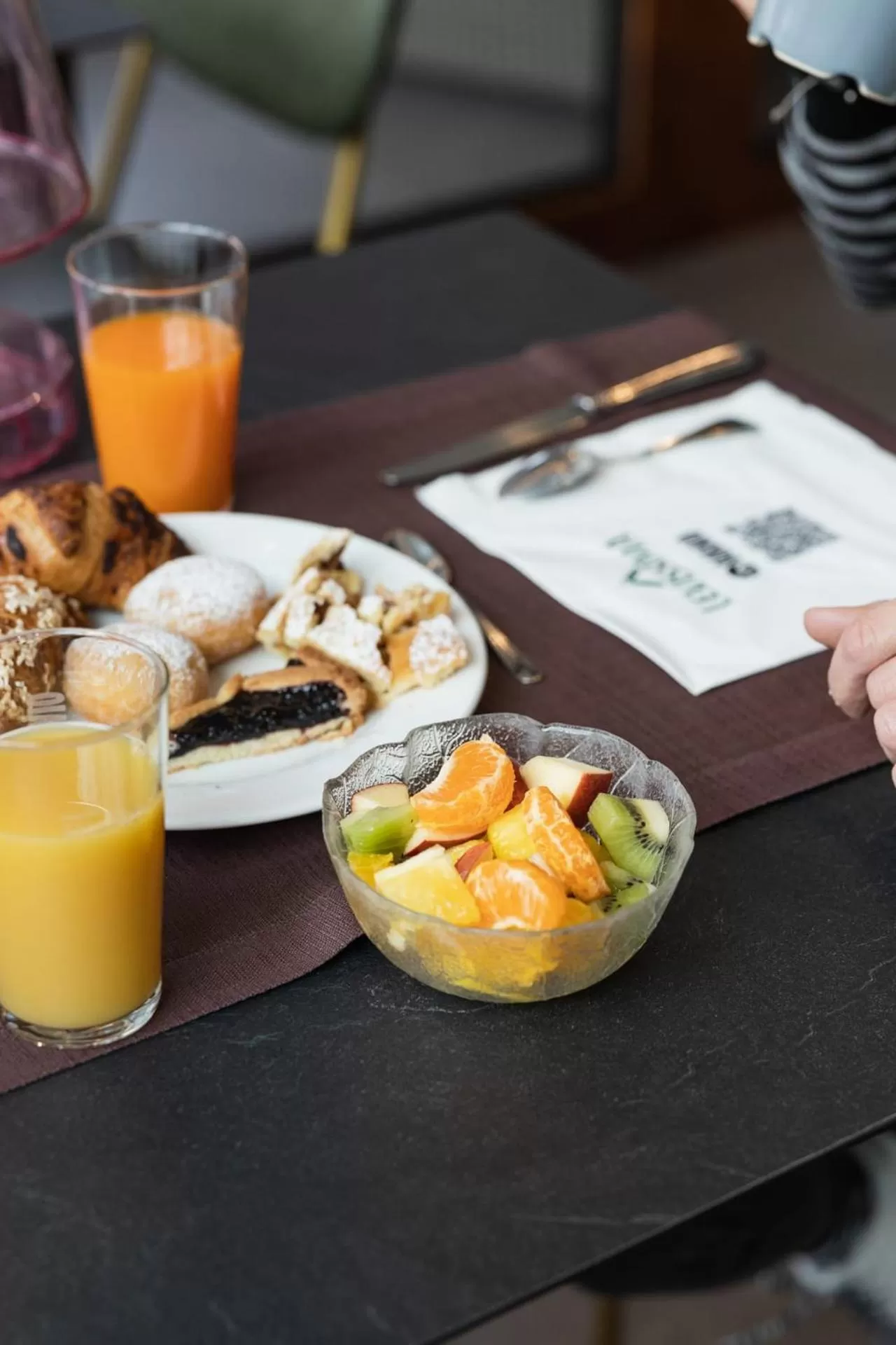 Food and drinks in Olimpia Hotel