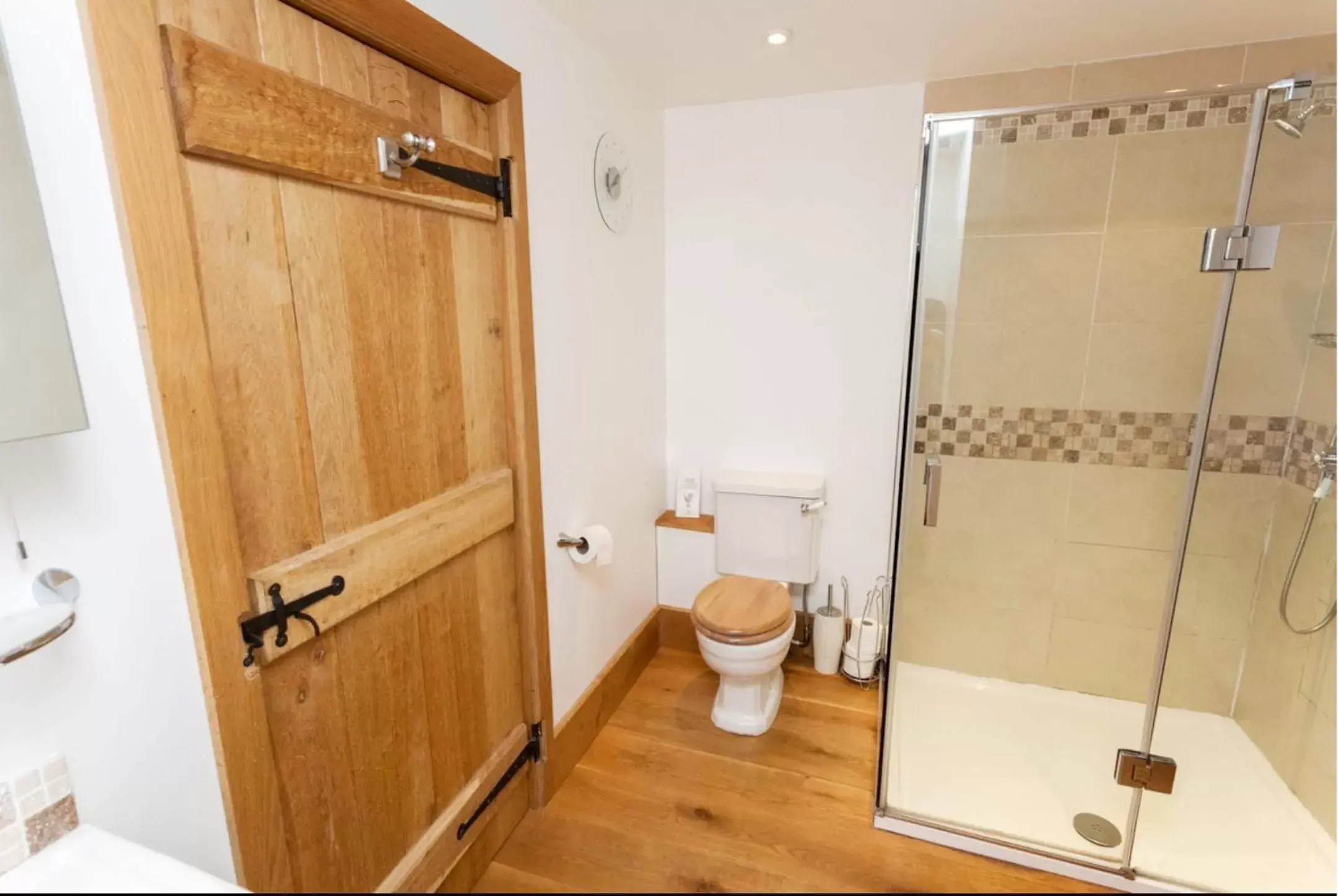 Bathroom in Hanger Down House Bed and Breakfast