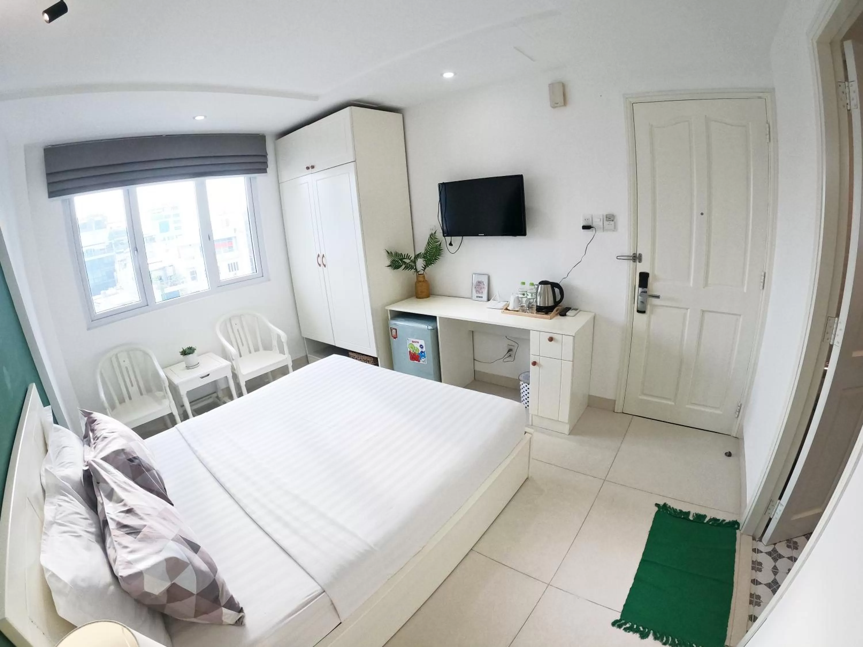 Photo of the whole room, Bed in Dinh Phat Hotel