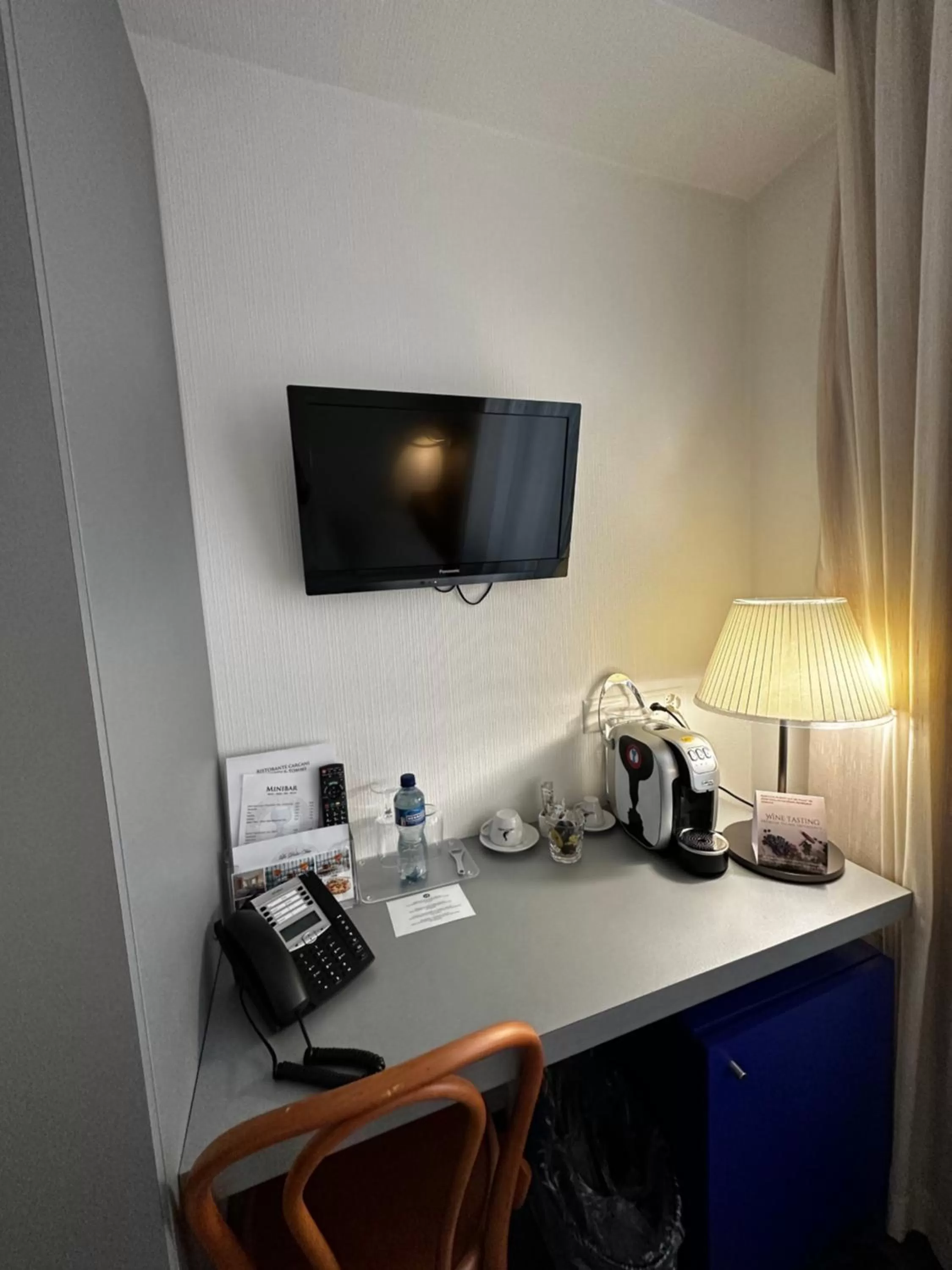 Albergo Carcani by Ketty & Tommy