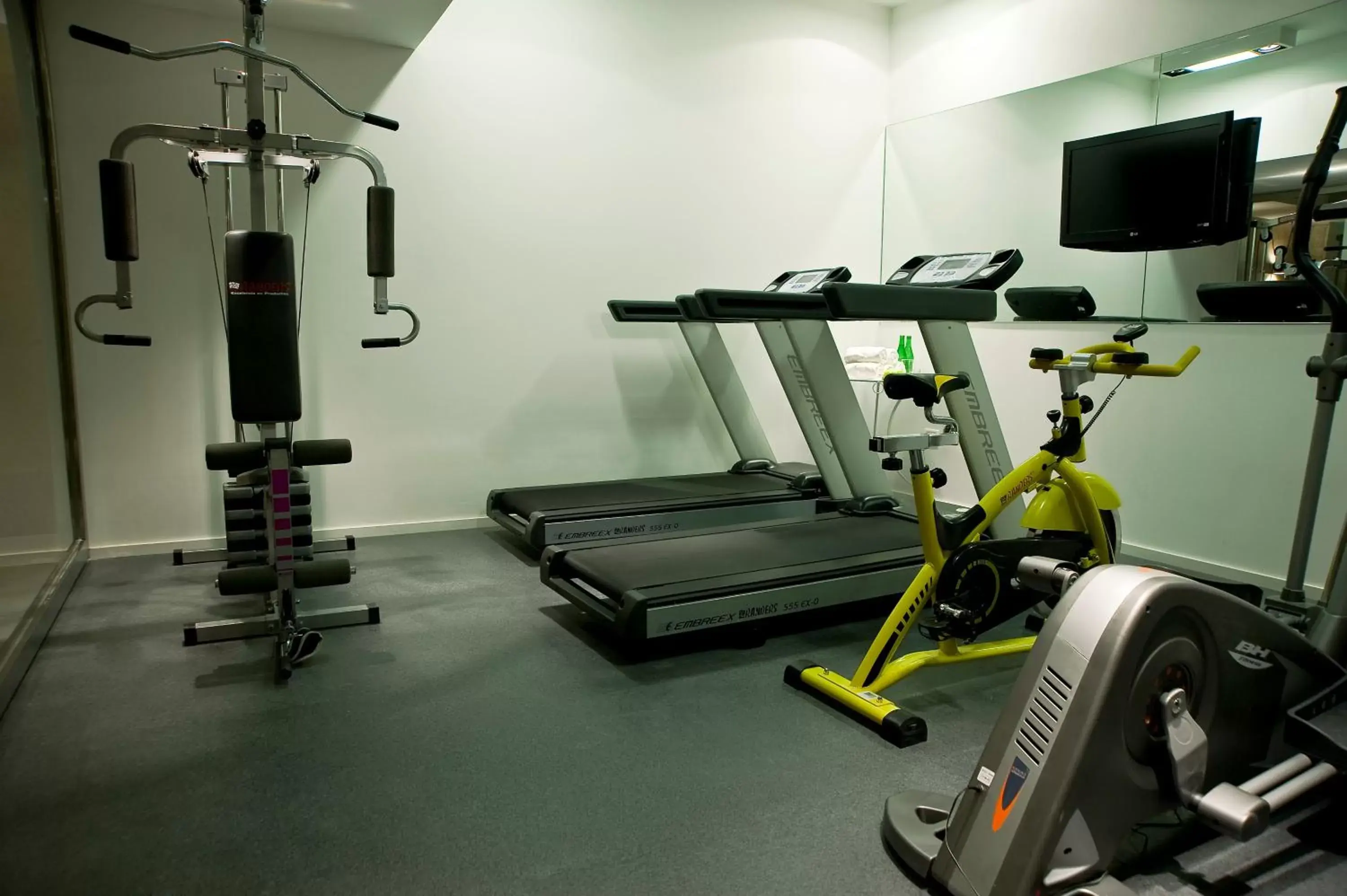 Fitness Center/Facilities in Awwa Suites & Spa