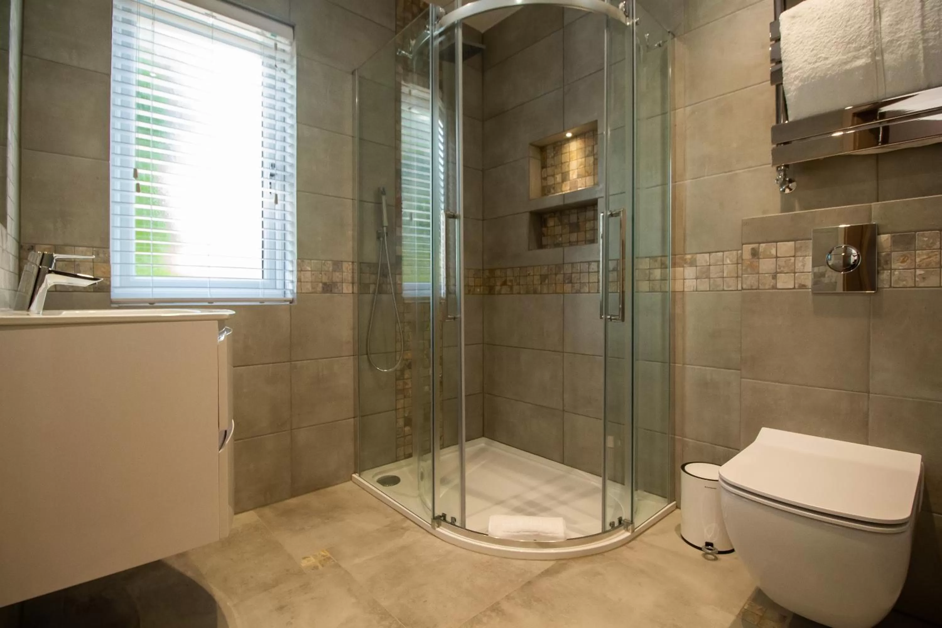 Shower in Signature Suites