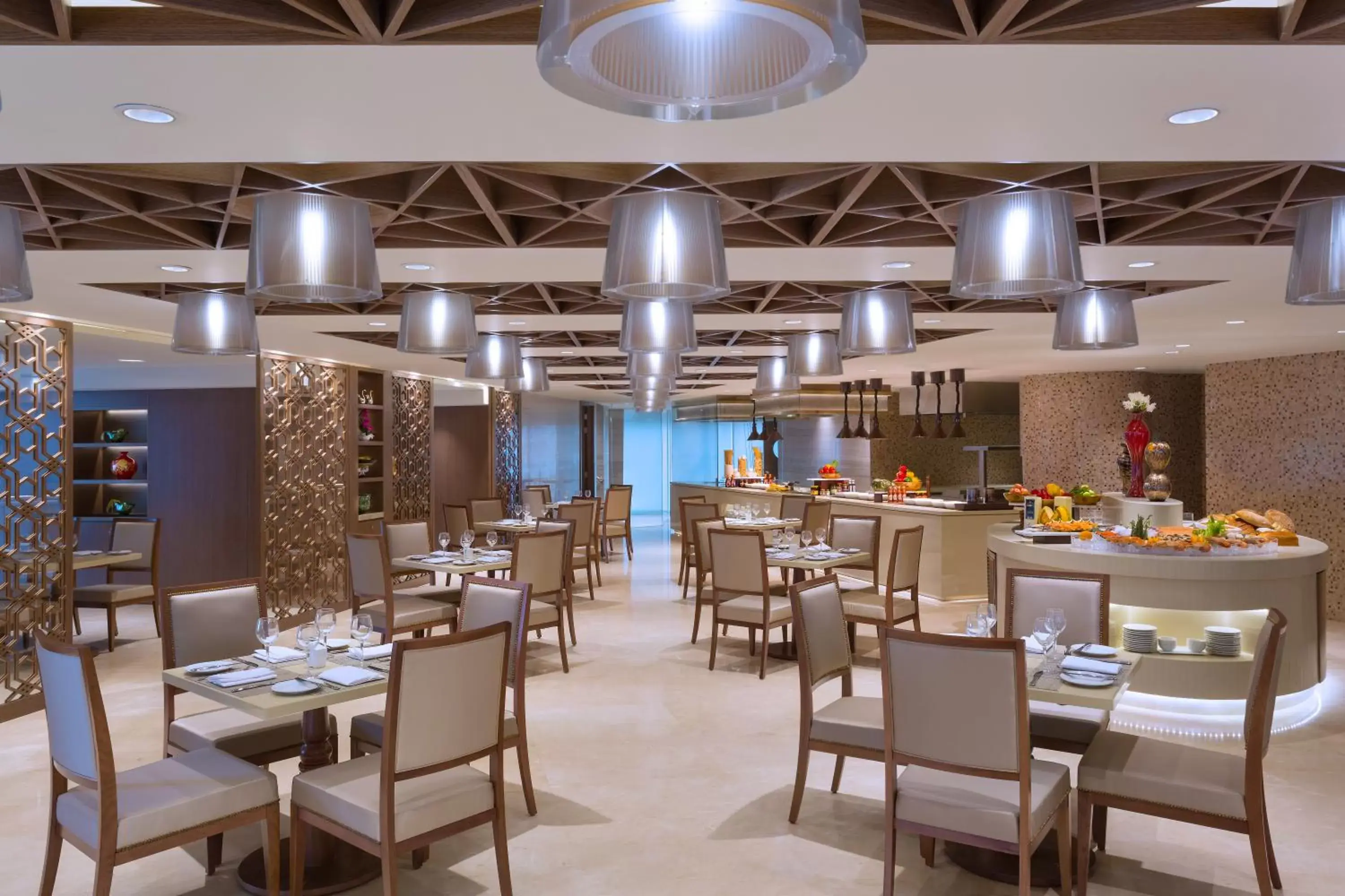 Restaurant/places to eat in Crowne Plaza Dhaka Gulshan by IHG Restaurant/places to eat in Crowne Plaza Dhaka Gulshan by IHG