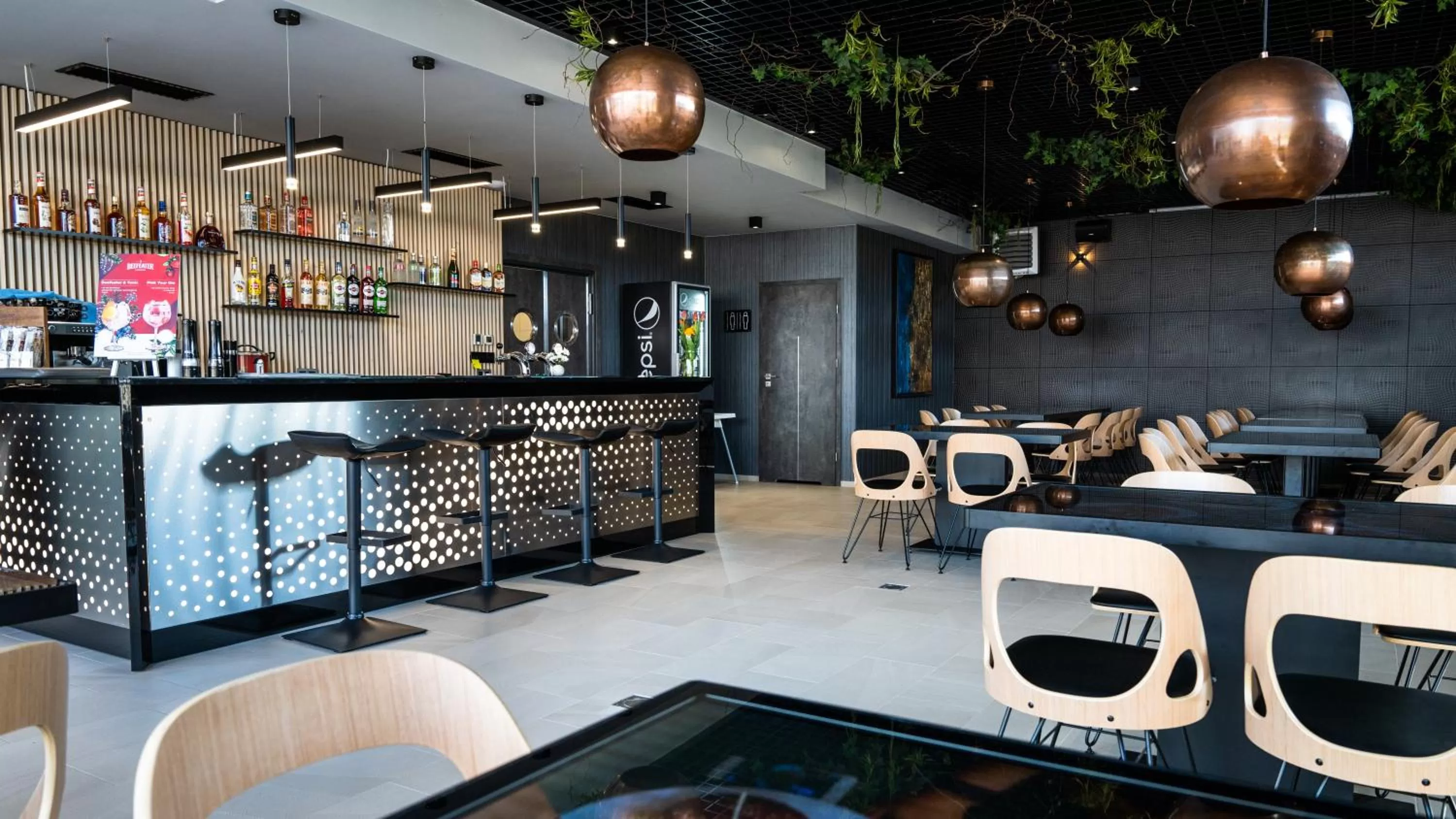 Restaurant/places to eat in Za Bunkrem