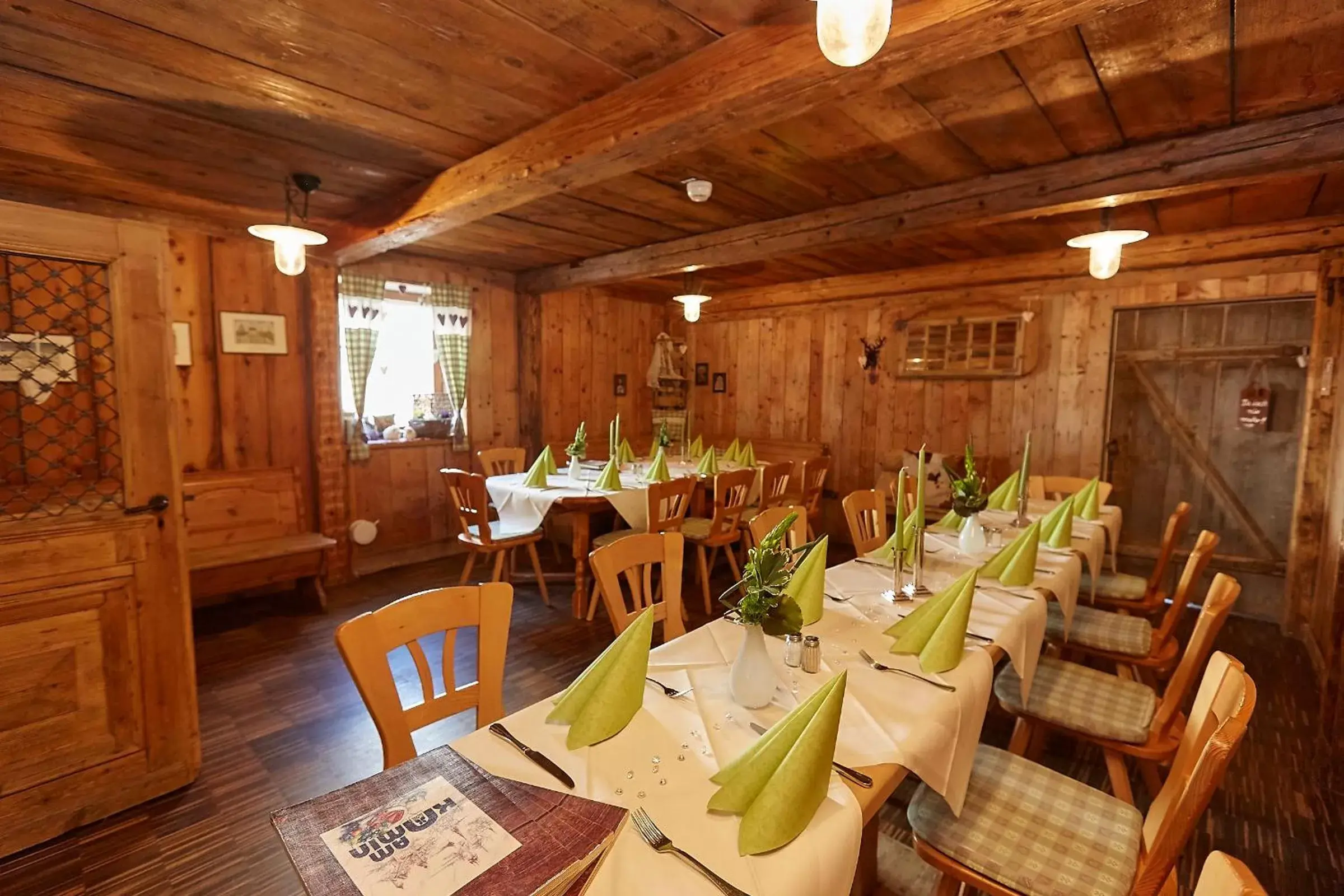 Restaurant/Places to Eat in Hotel Am Kamin