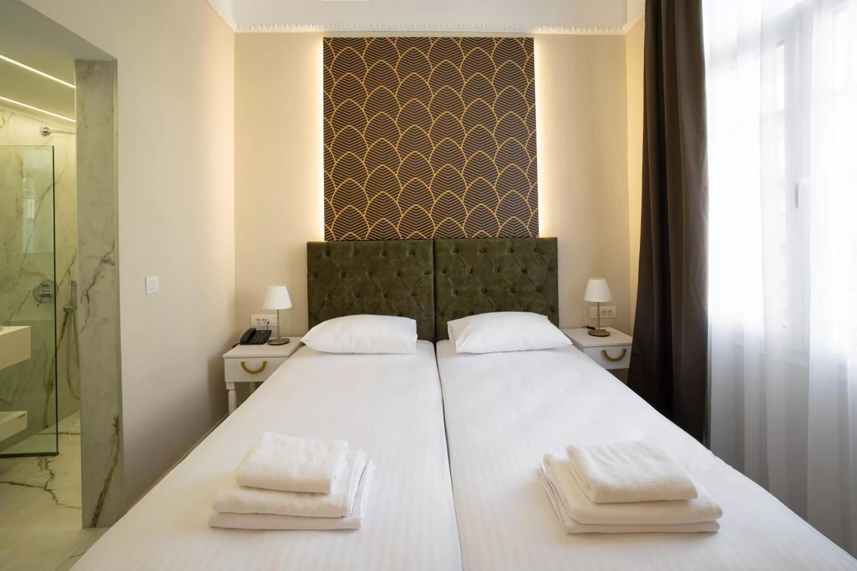 Bedroom, Bed in Modern Revival Luxury Hotel