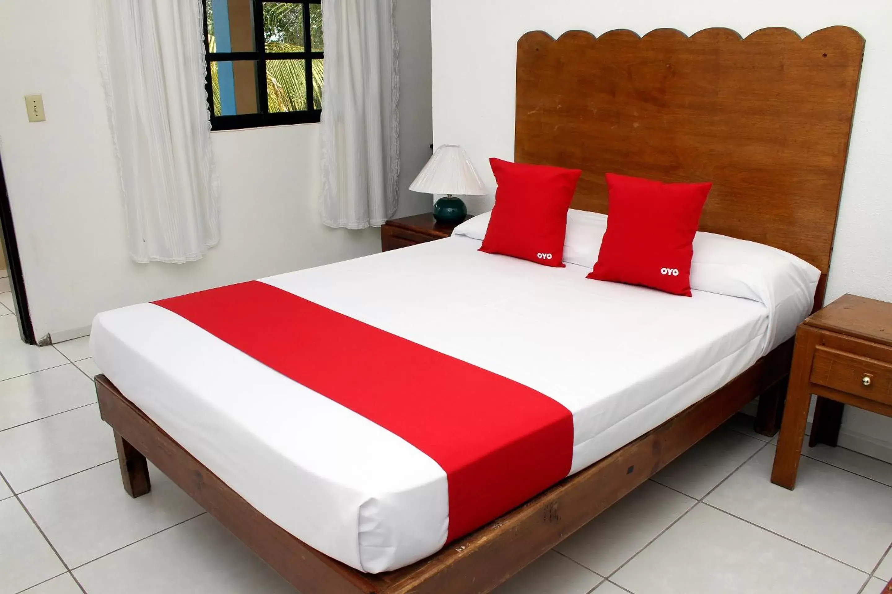 Bedroom, Bed in OYO Hotel Miramar, Loreto