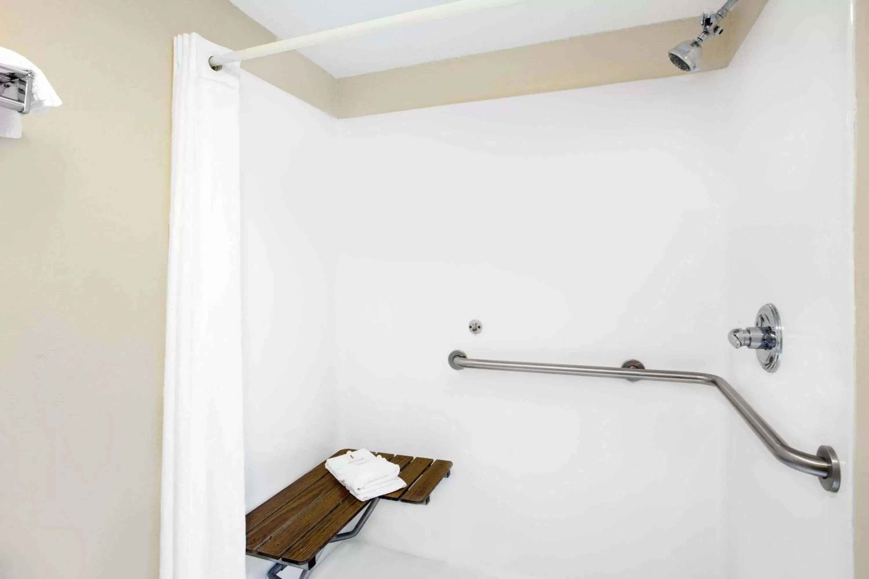 Shower, Bathroom in Super 8 by Wyndham Whiteville