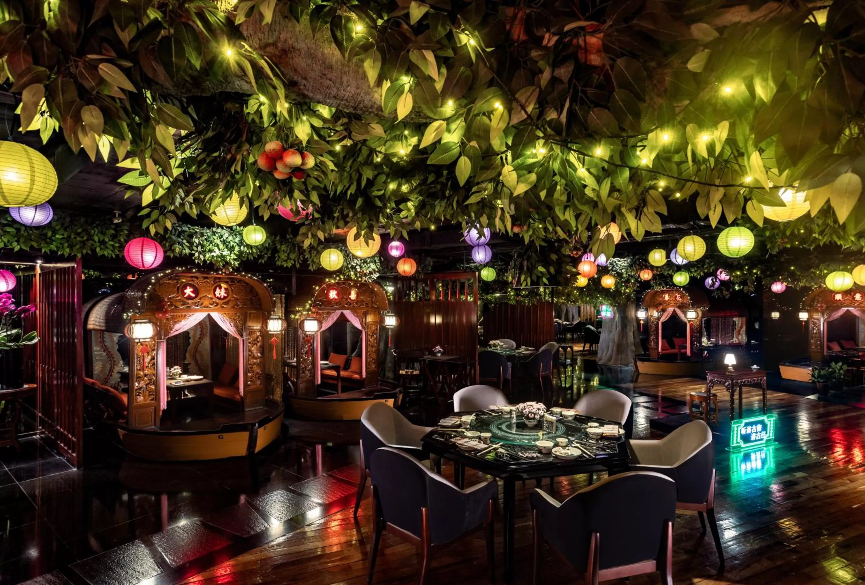 Restaurant/places to eat in The Garden Hotel Guangzhou