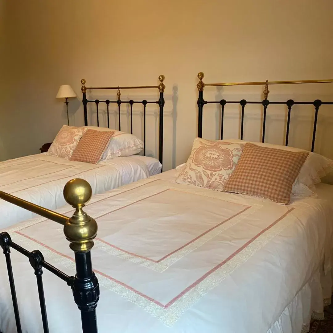 Bedroom, Bed in Golborne Manor Bed and Breakfast