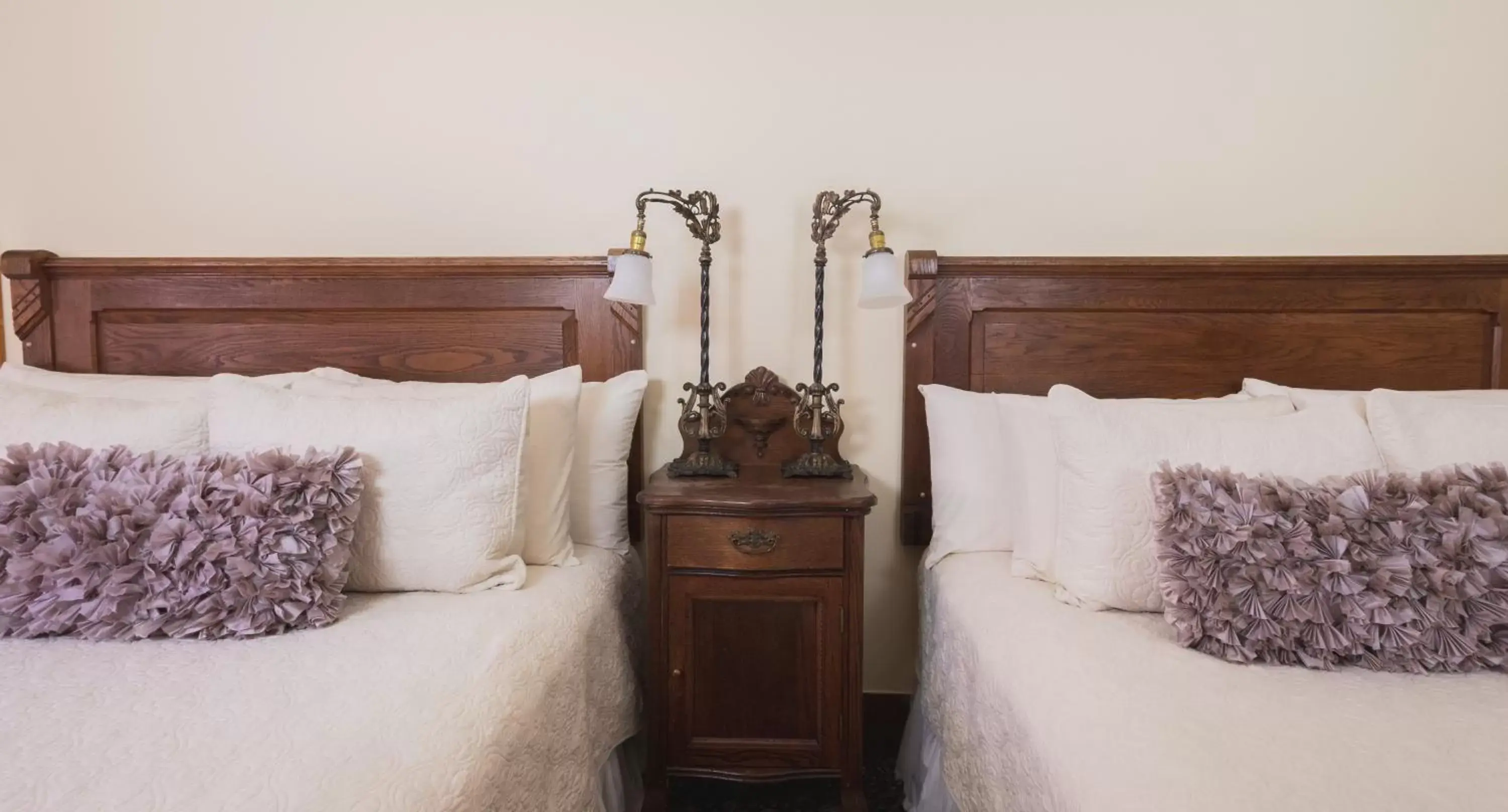 Bed in Teller House