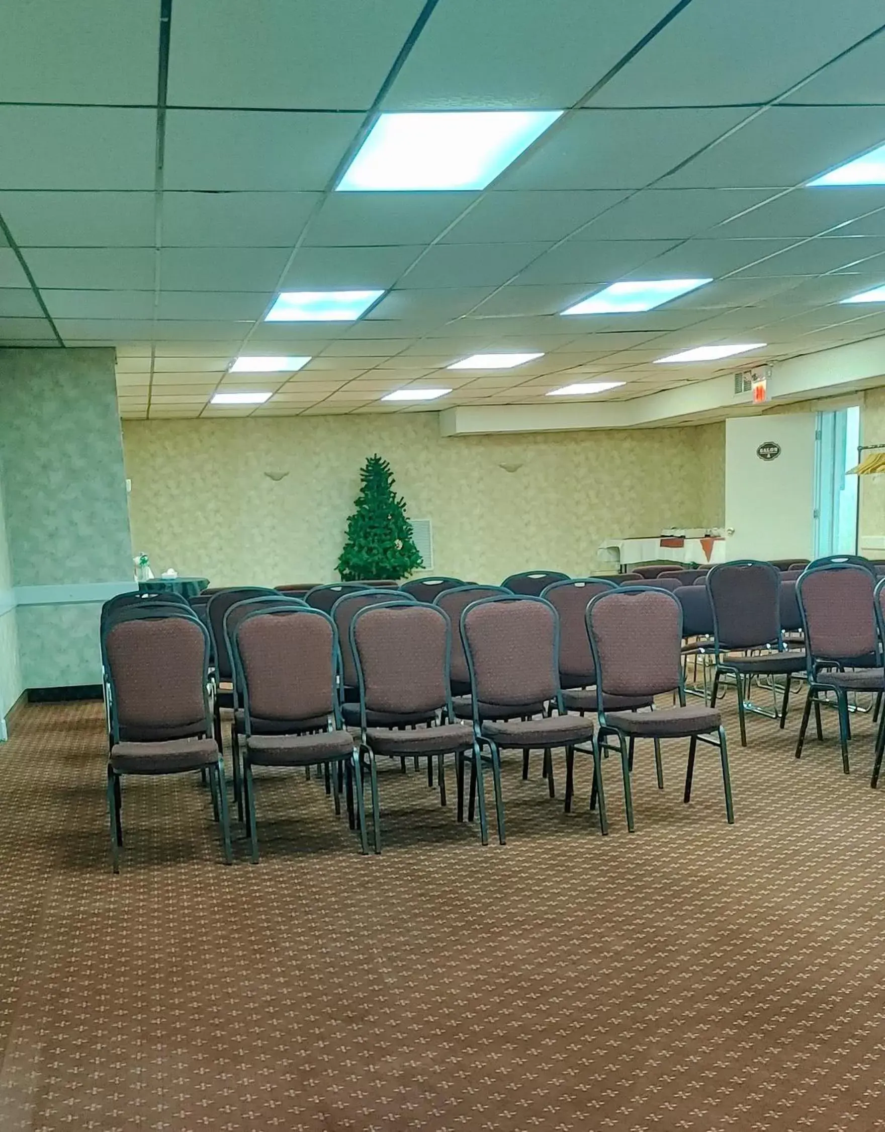 Meeting/conference room in Travelodge by Wyndham Amherst
