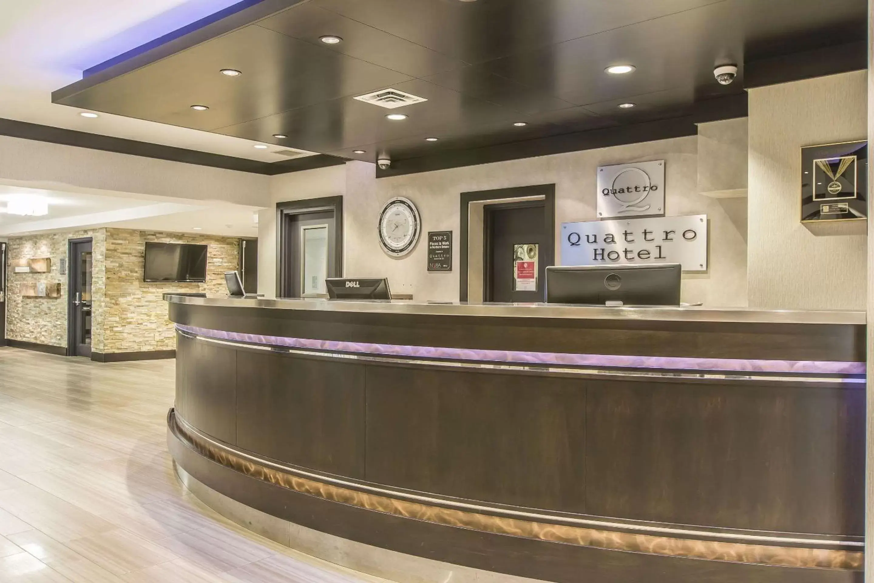 Lobby or reception, Lobby/Reception in Quattro Hotel & Conf. Centre, Ascend Hotel Collection