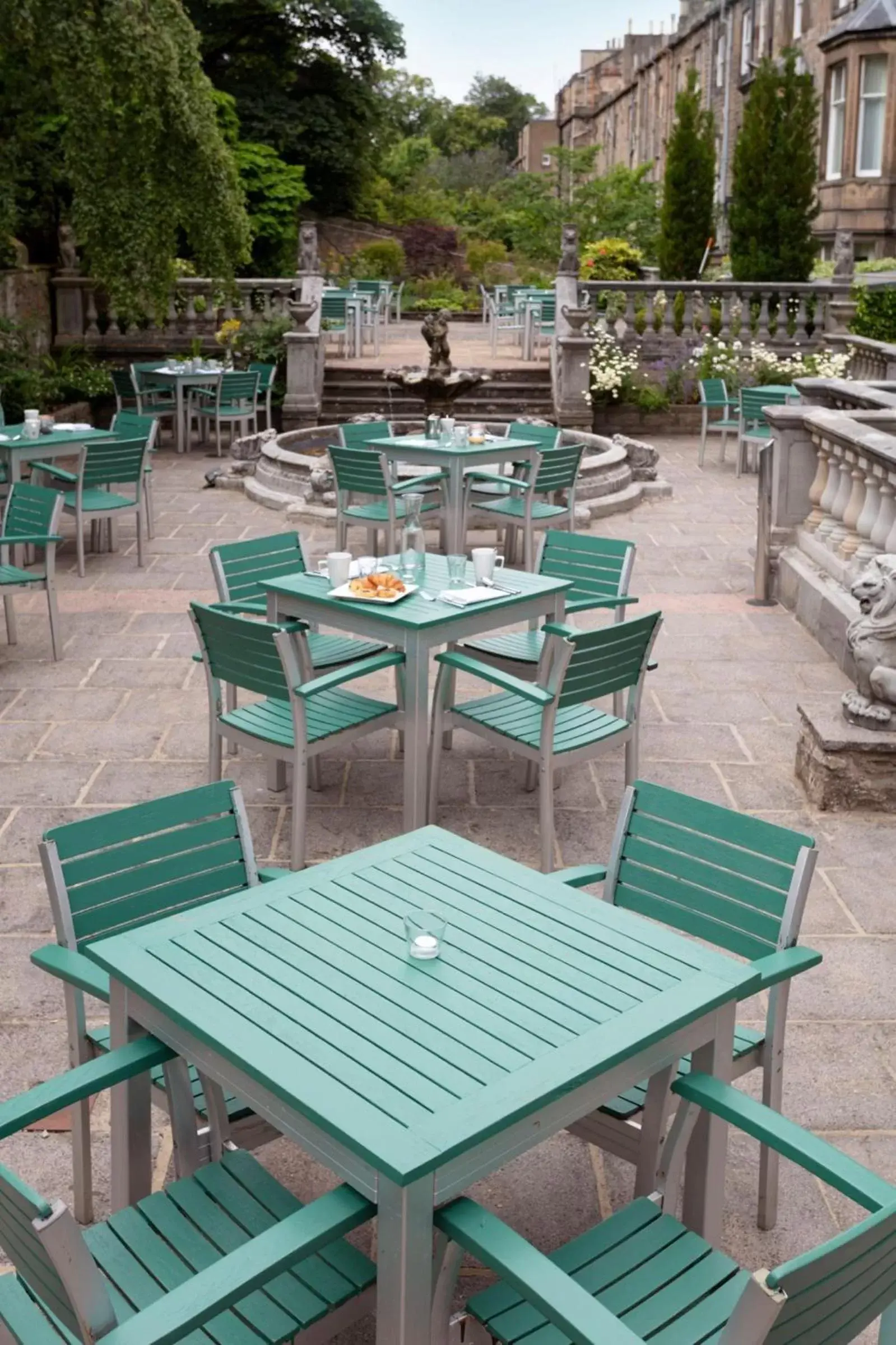 Breakfast, Restaurant/Places to Eat in voco Edinburgh - Royal Terrace, an IHG Hotel