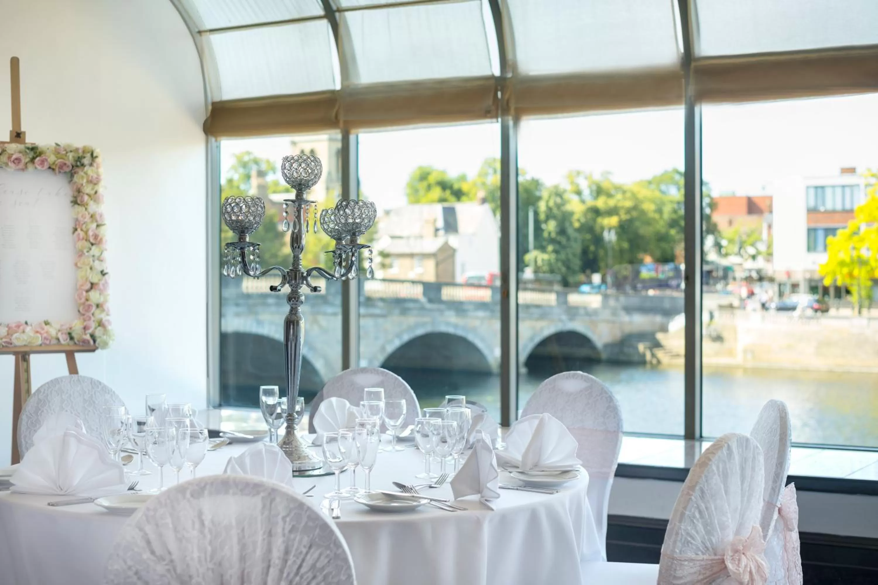 Banquet/Function facilities in Mercure Bedford Centre Hotel