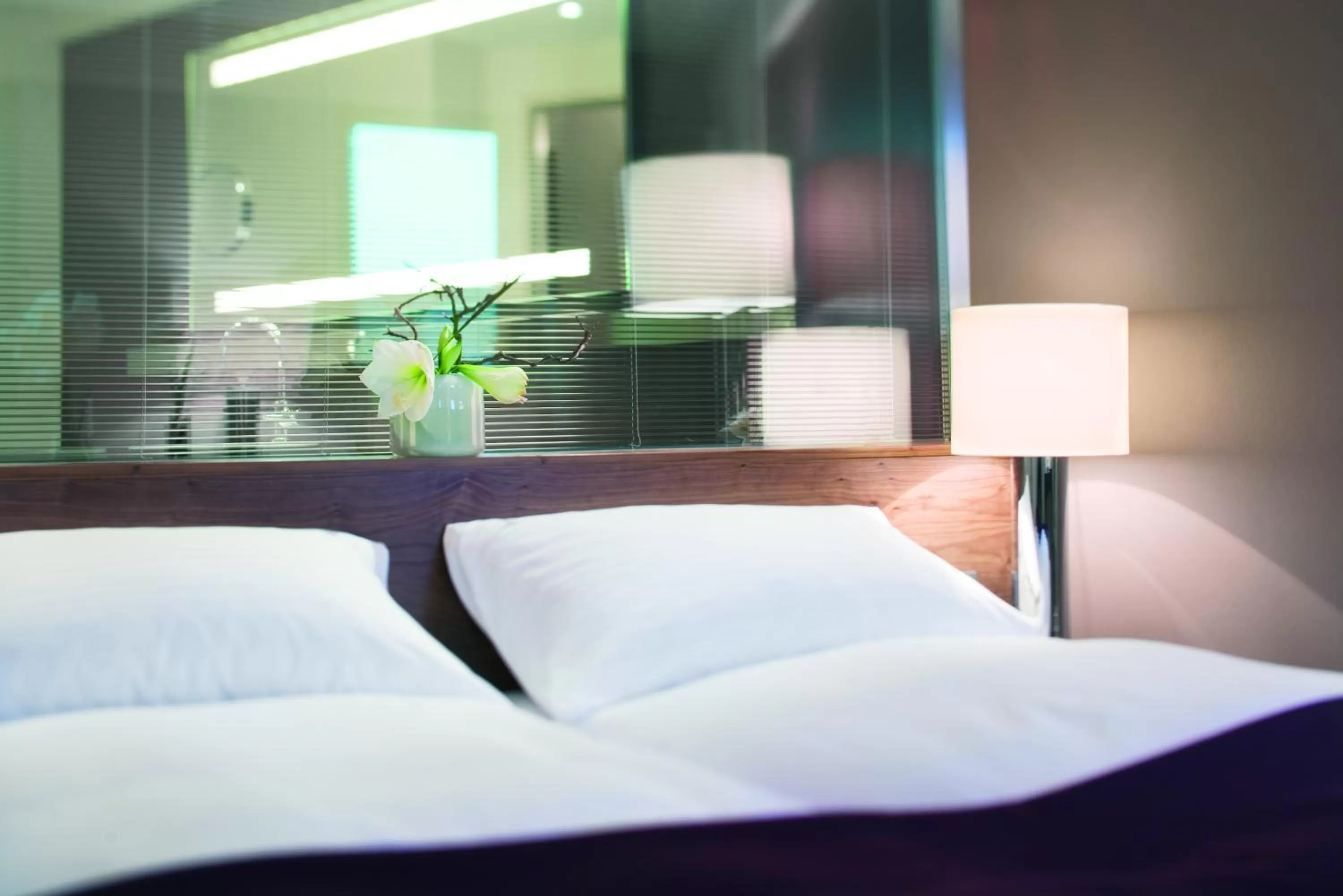 Bed in MÖVENPICK Hotel Hamburg City