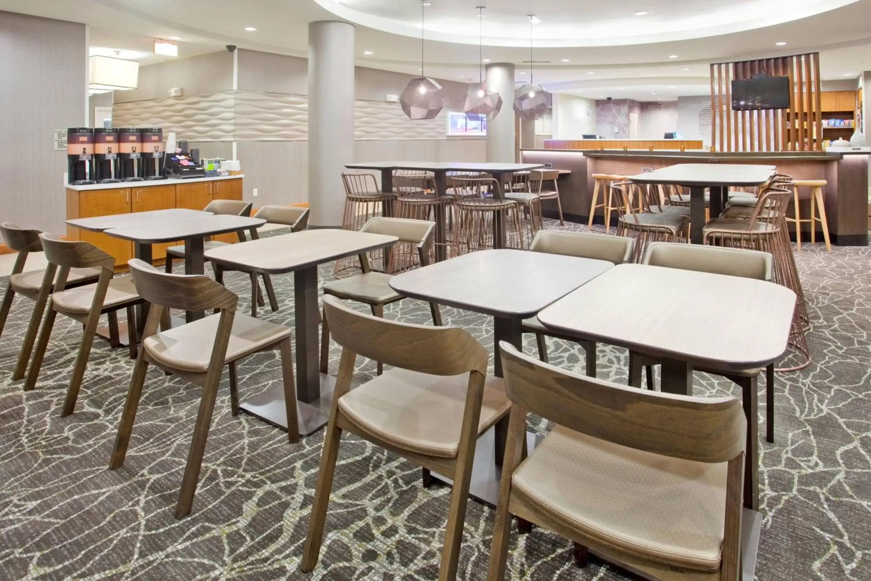 Breakfast, Restaurant/Places to Eat in Springhill Suites by Marriott Wichita East At Plazzio