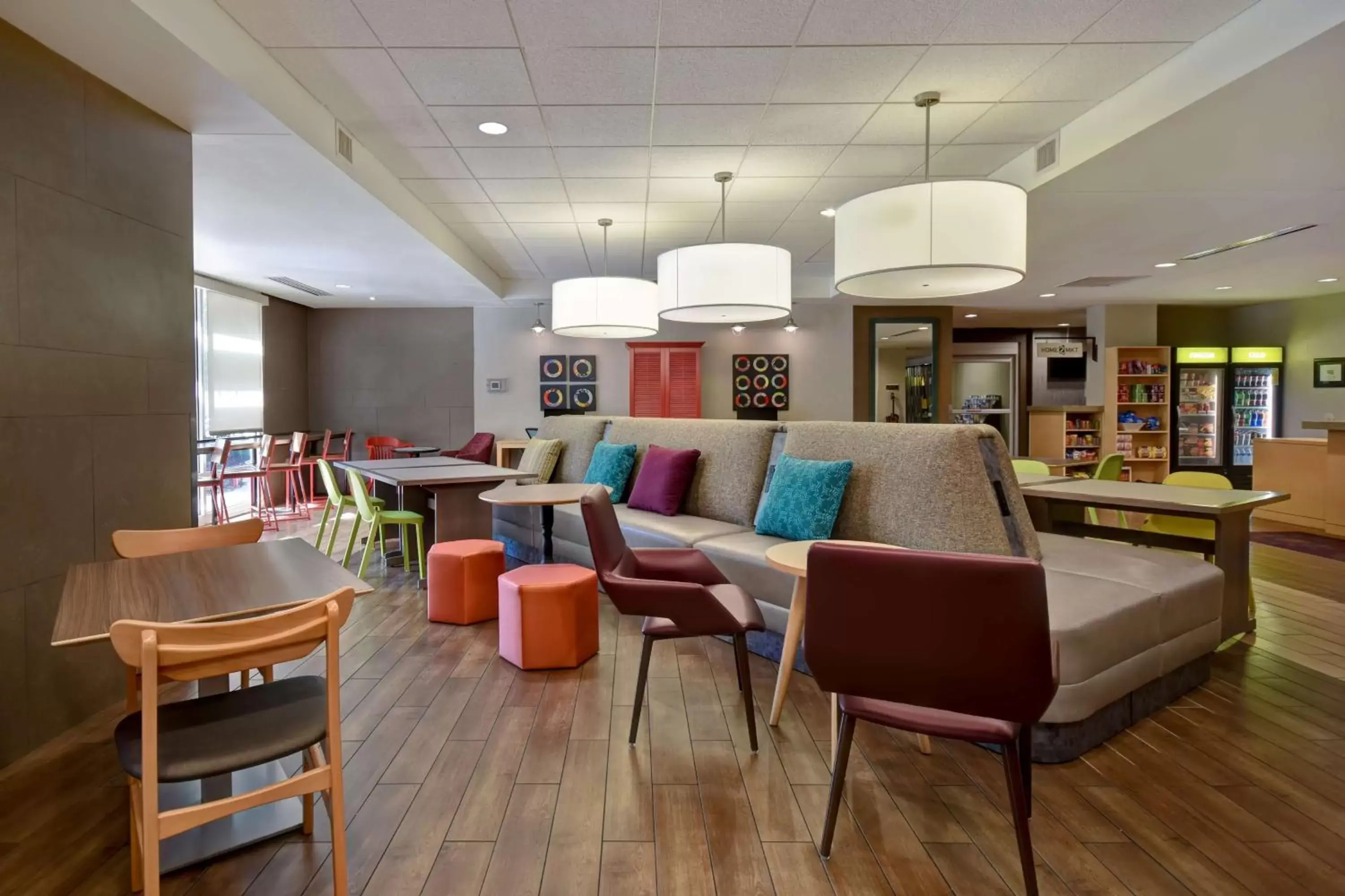 Lobby or reception, Lounge/Bar in Home2 Suites by Hilton Nashville Vanderbilt, TN