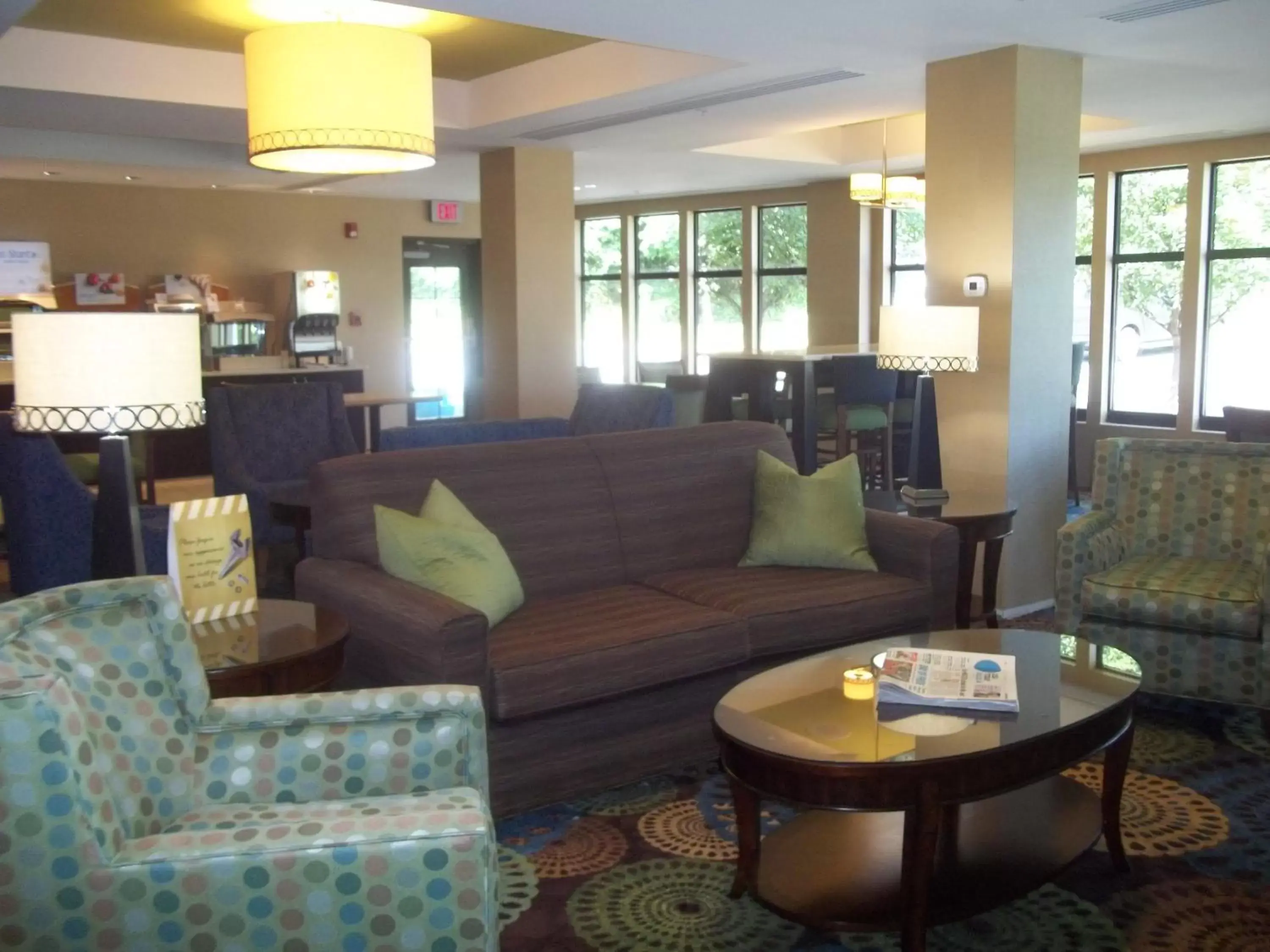 Property building, Seating Area in Holiday Inn Express and Suites Winchester, an IHG Hotel
