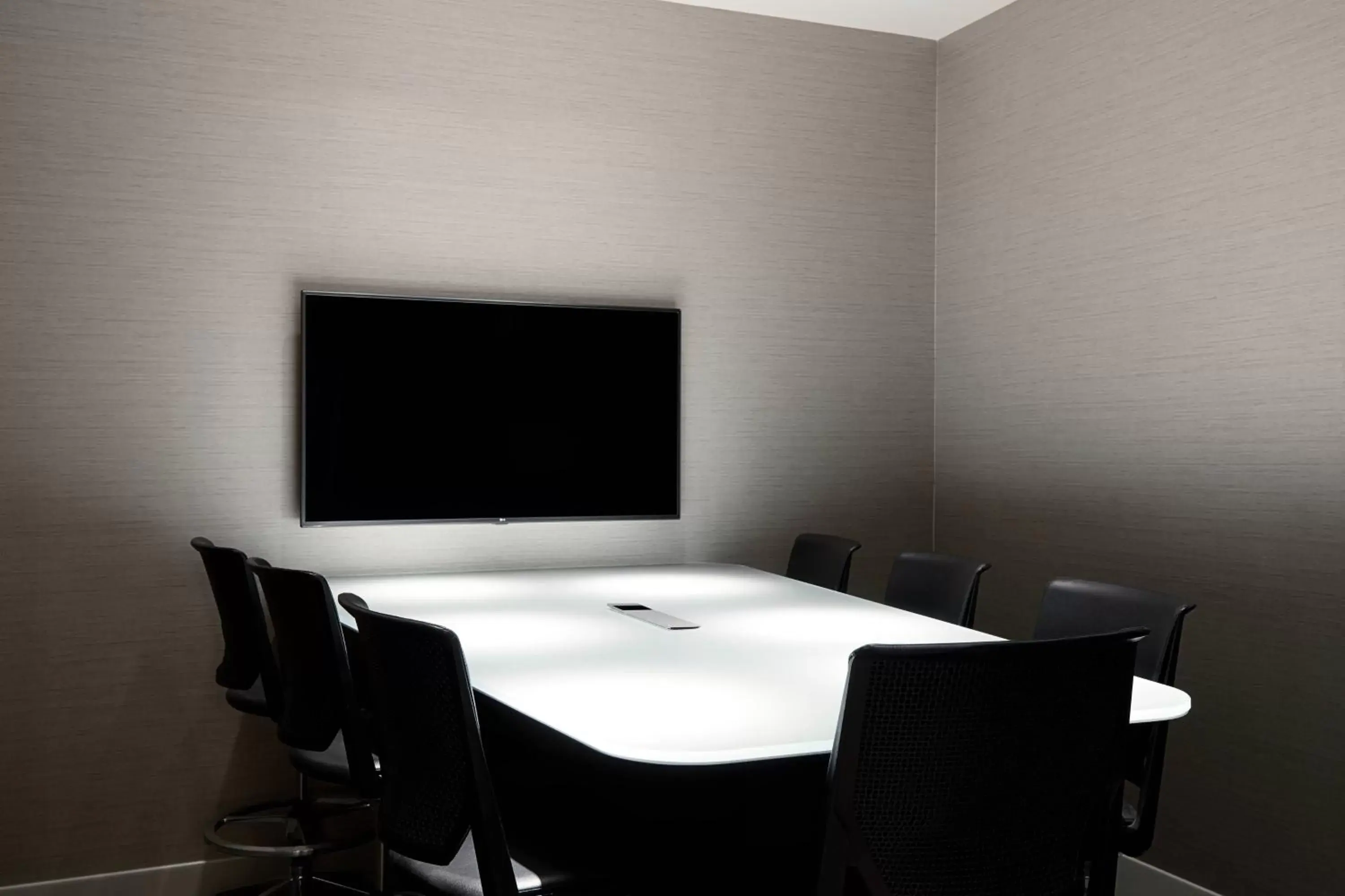 Meeting/conference room, TV/Entertainment Center in AC Hotel Tucson Downtown