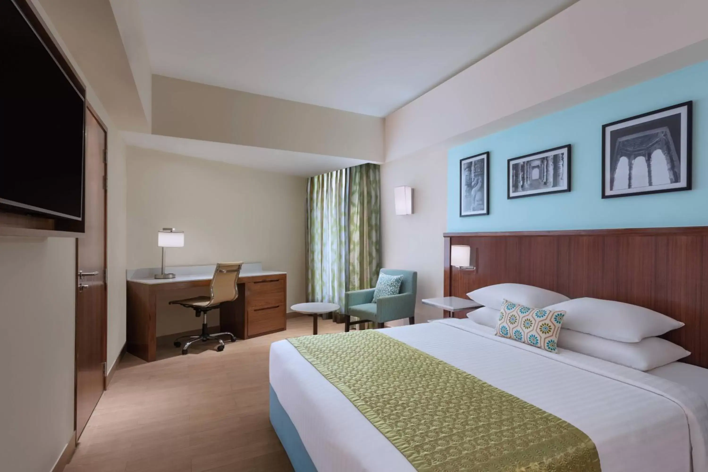 Photo of the whole room, Bed in Fairfield by Marriott Visakhapatnam