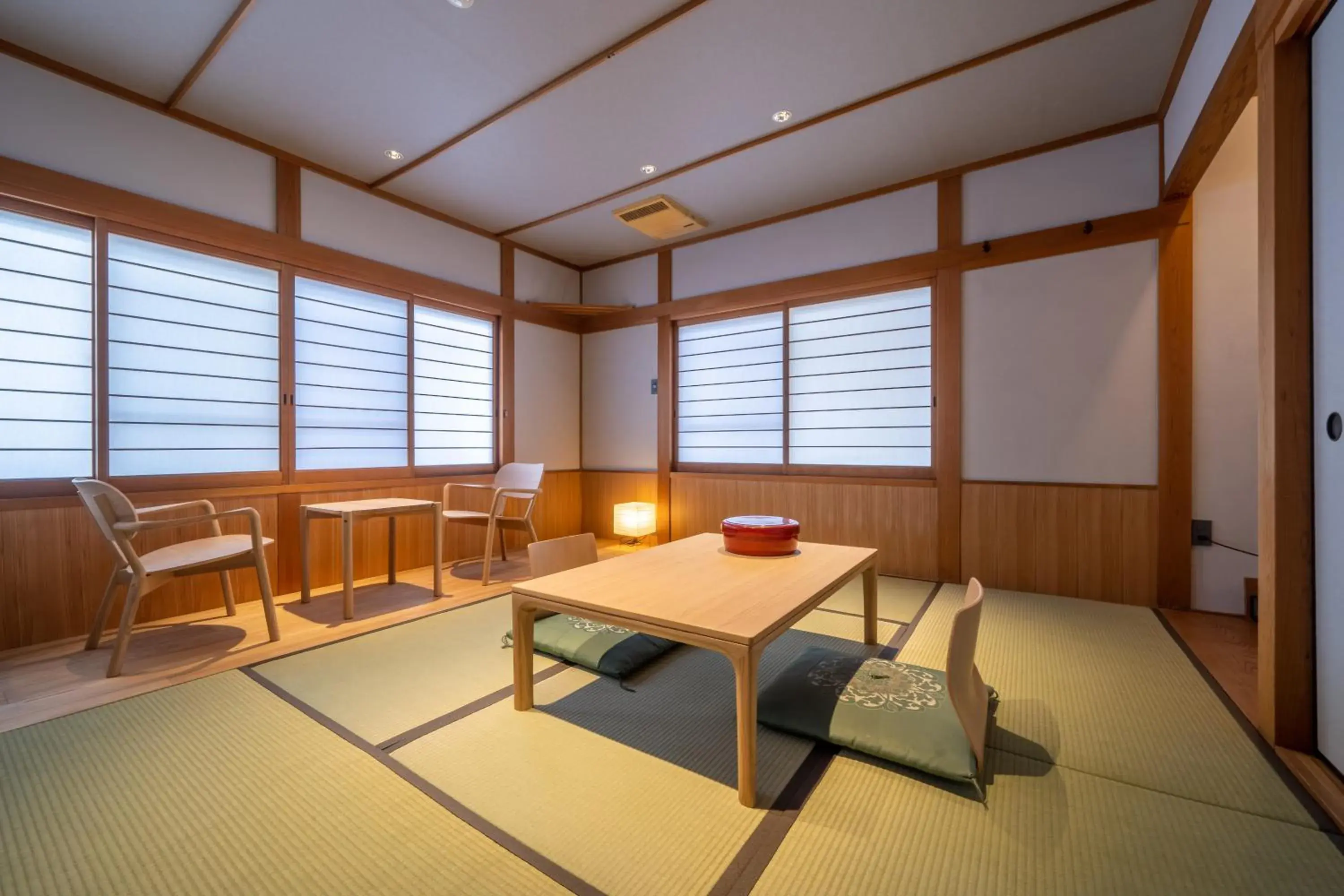 Photo of the whole room in RYOKAN YAMAZAKI 