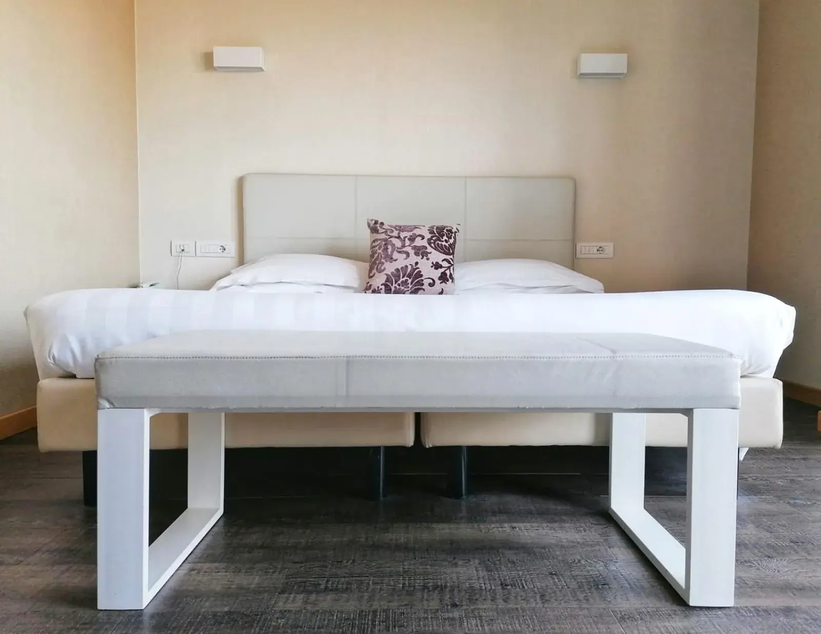 Bed in Hotel Napoléon