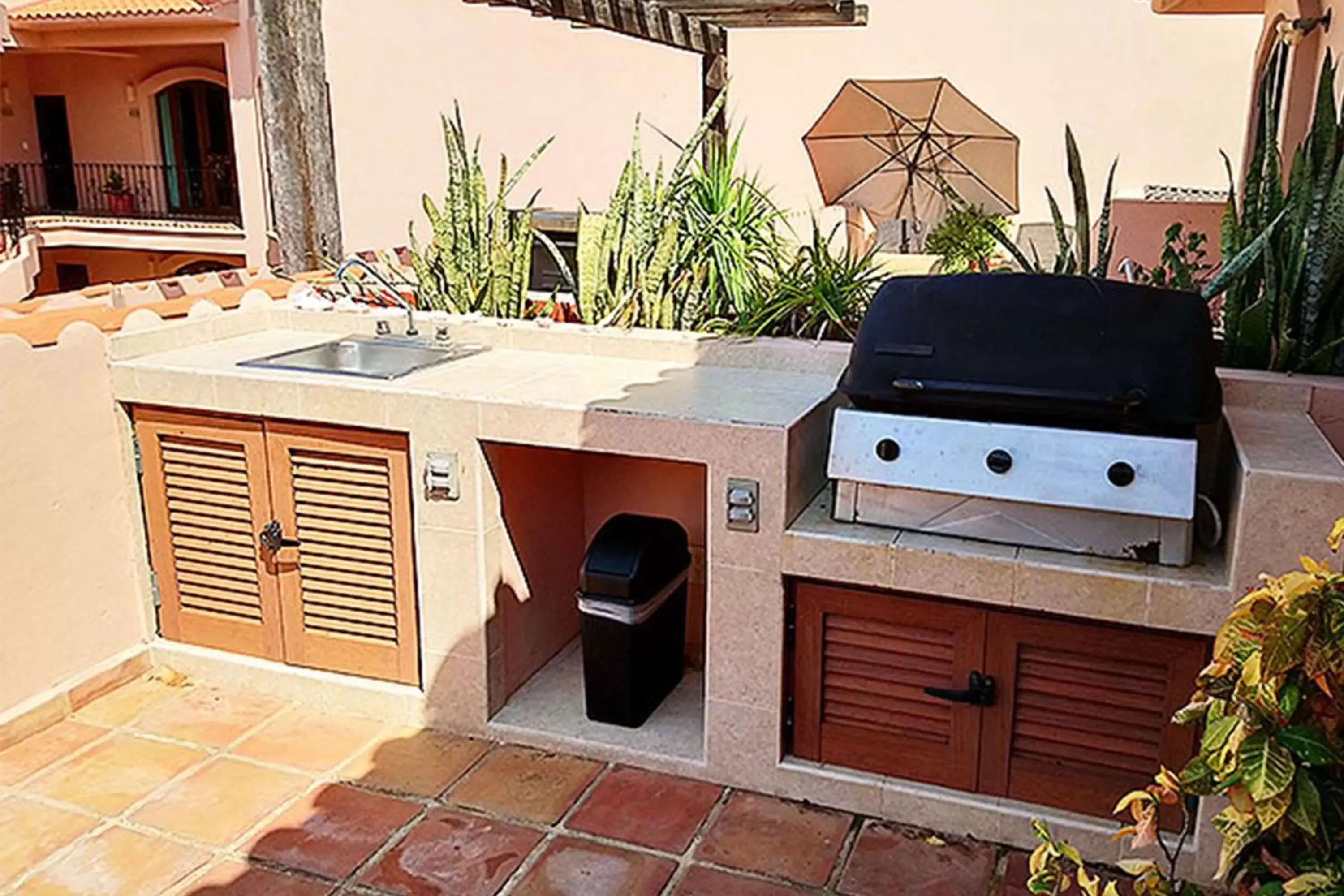 On site, BBQ Facilities in Acanto Hotel Playa del Carmen, Trademark Collection by Wyndham
