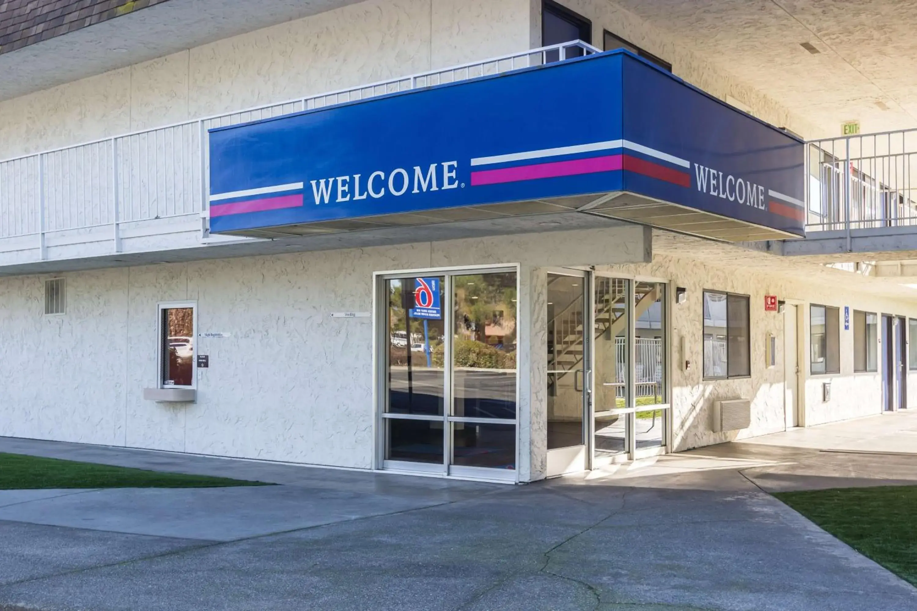 Property building in Motel 6-Oroville, CA