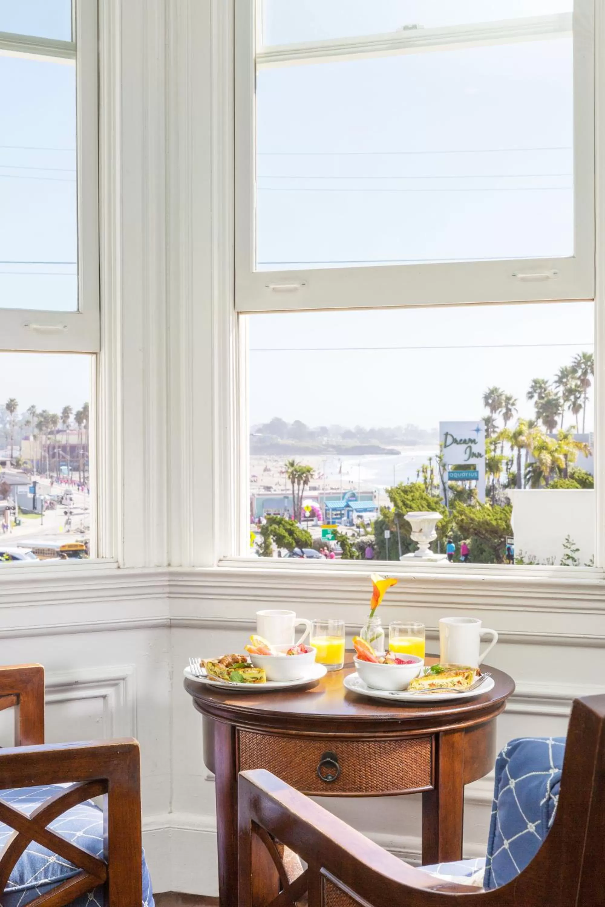 Day in West Cliff Inn, A Four Sisters Inn