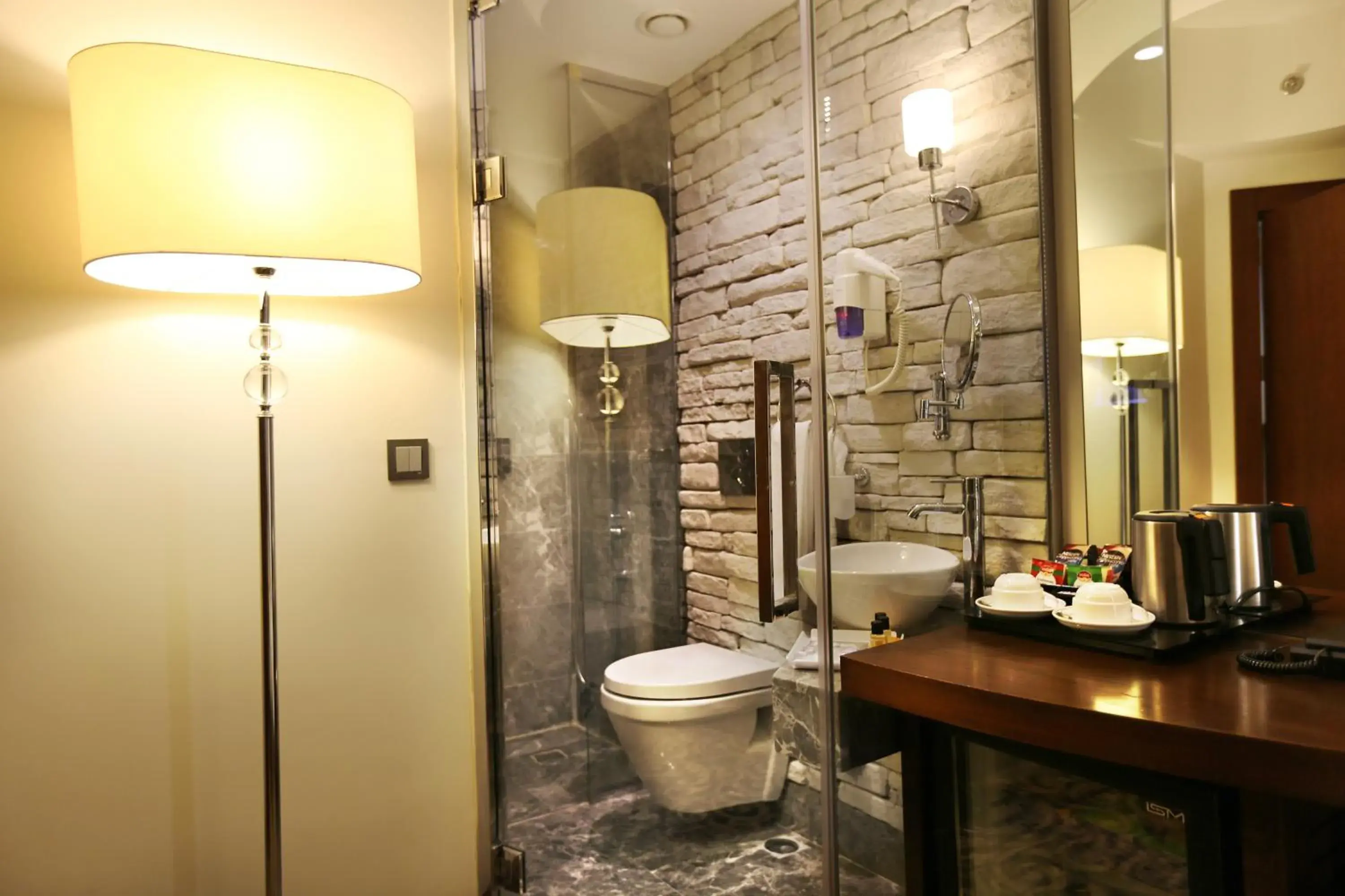 Shower, Bathroom in Pera Center Hotel & Spa