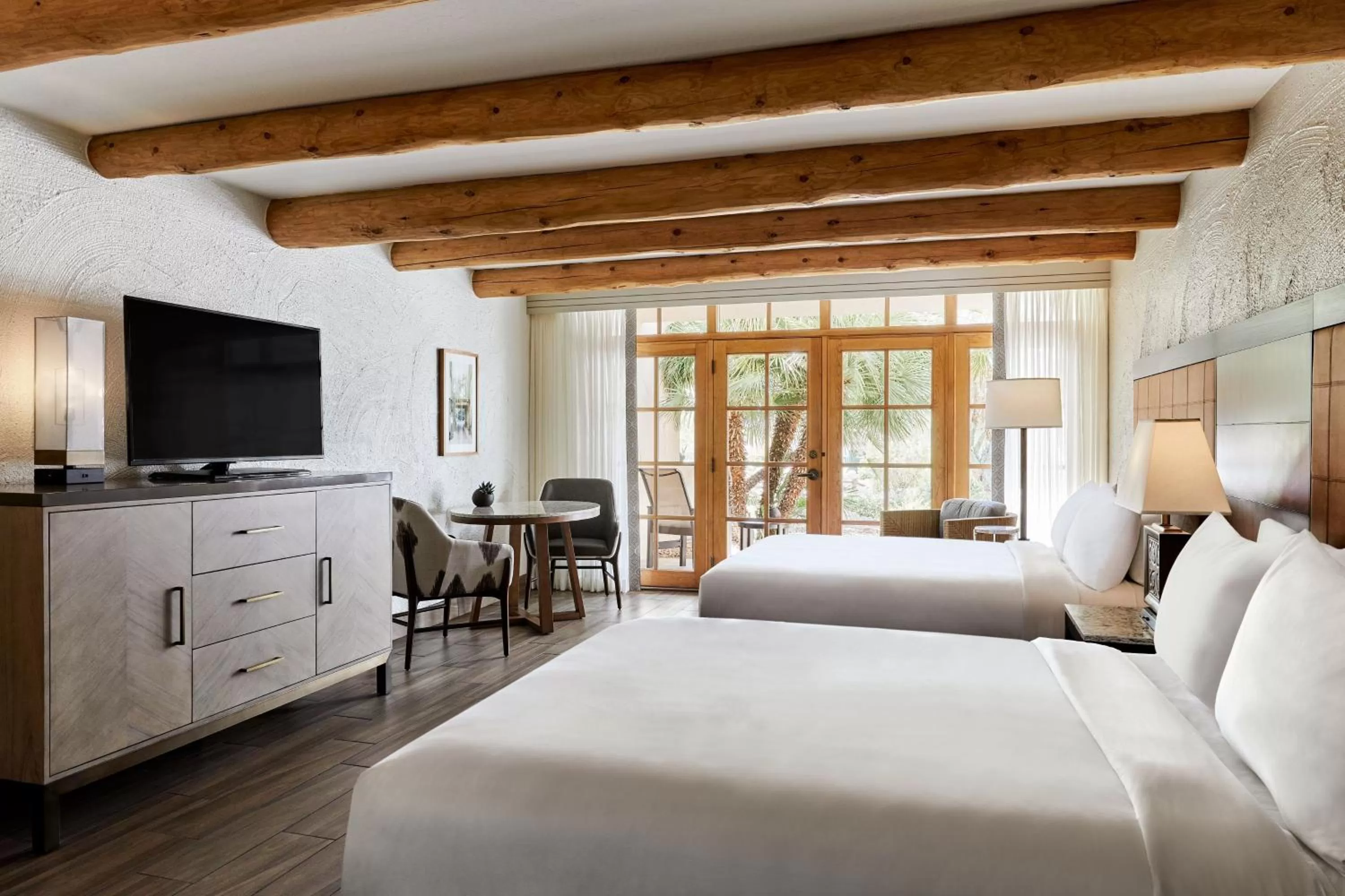 Photo of the whole room, Bed in JW Marriott Scottsdale Camelback Inn Resort & Spa