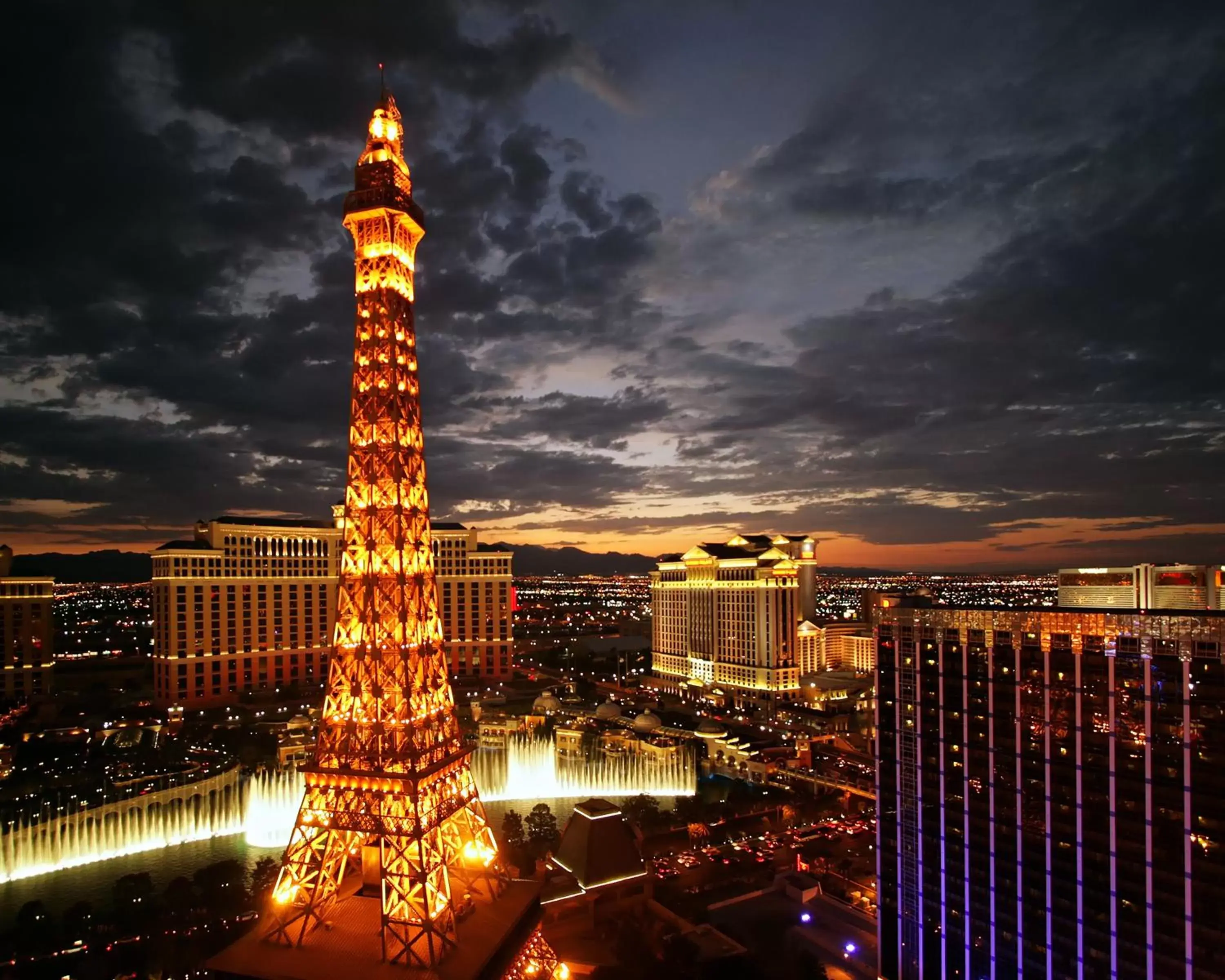 Nearby landmark in Paris Las Vegas Hotel & Casino