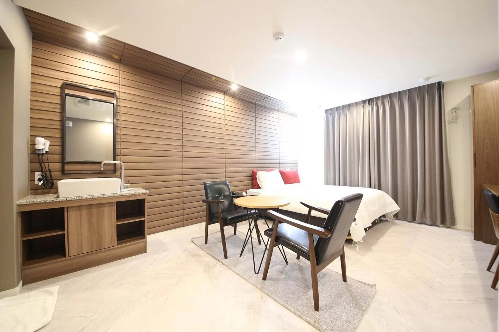 Bed in Maron Hotel Nampo