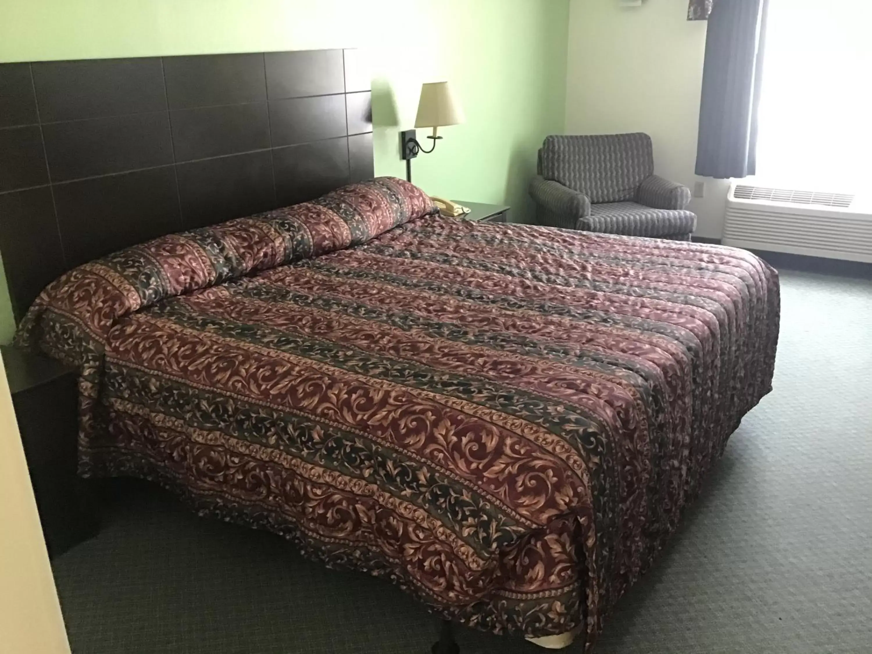Bed in Anastasia Inn - Saint Augustine