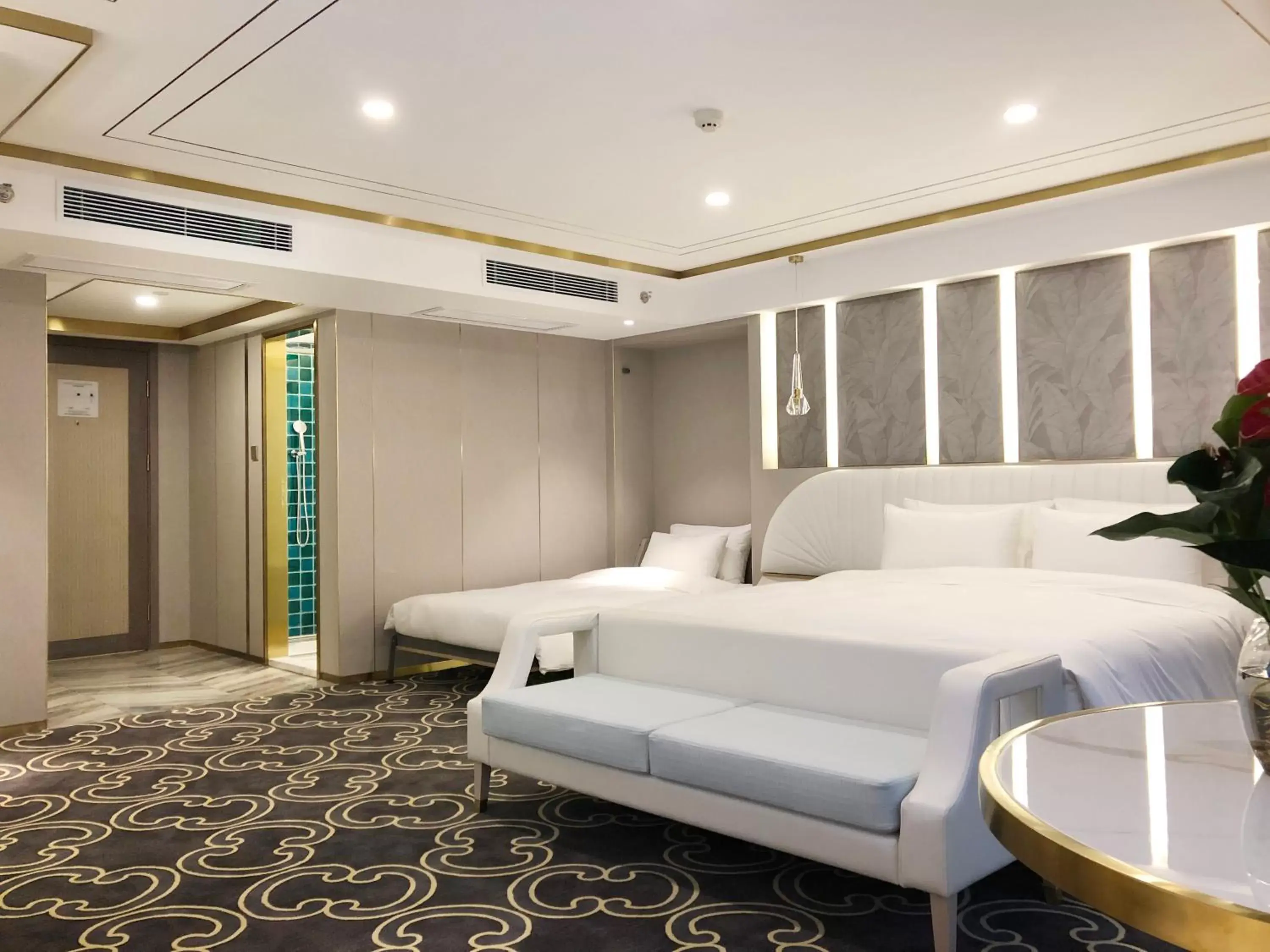 bunk bed in Nanjing Central Hotel